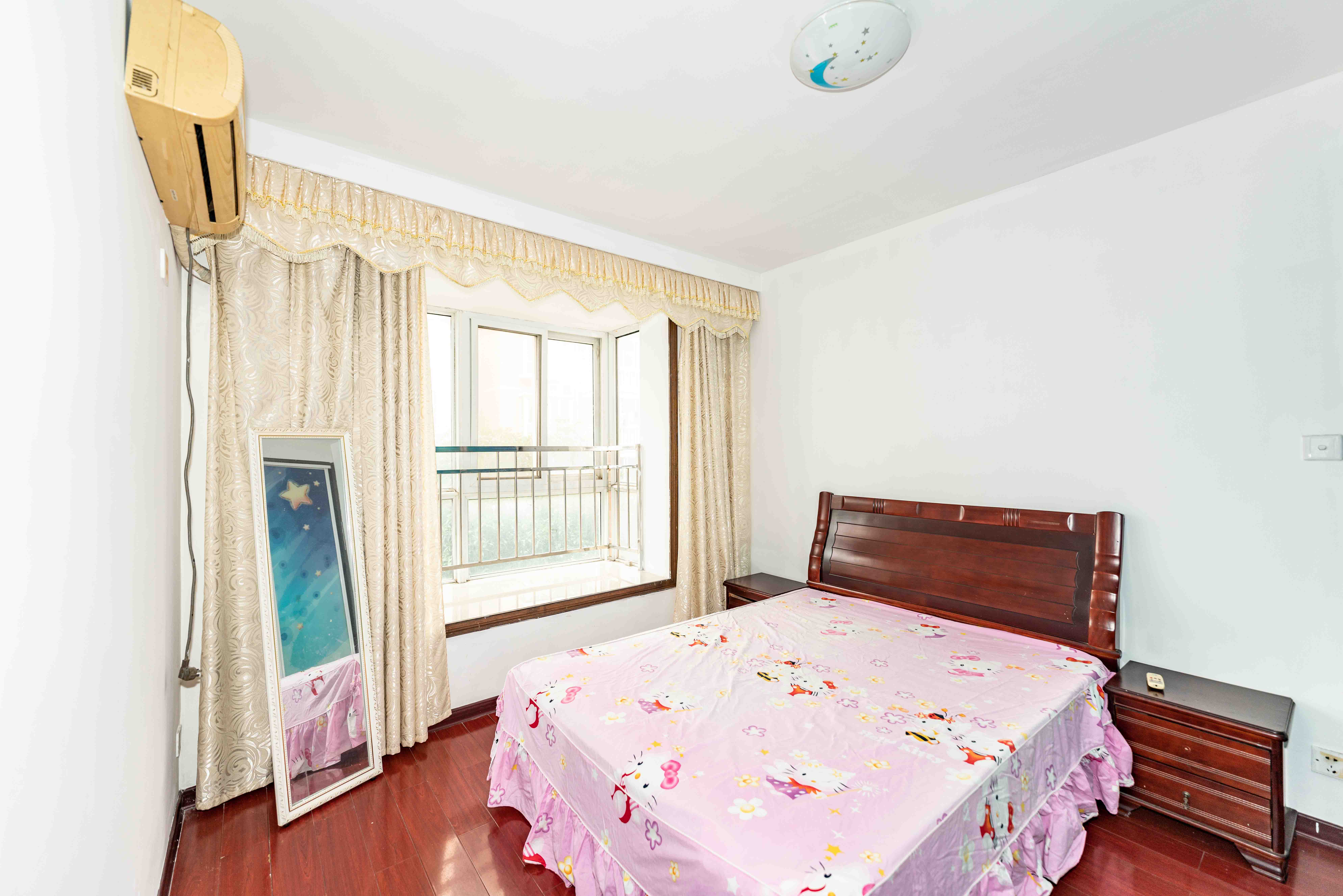 凯富嘉园  2室2厅1卫    51.0万卧室