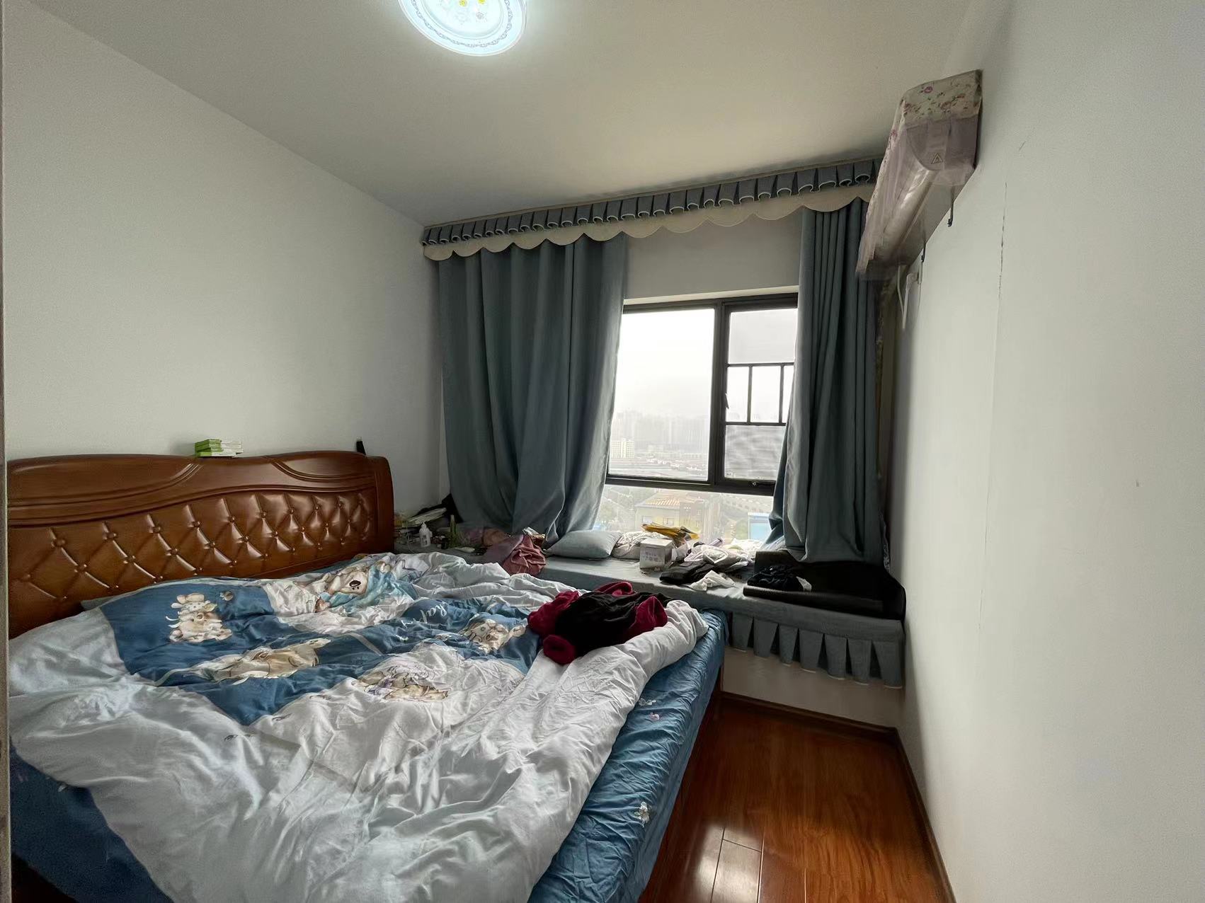 提香蓝岸 3室2厅1卫 55.0万 提香蓝岸 3室2厅1卫 55.0万室内图