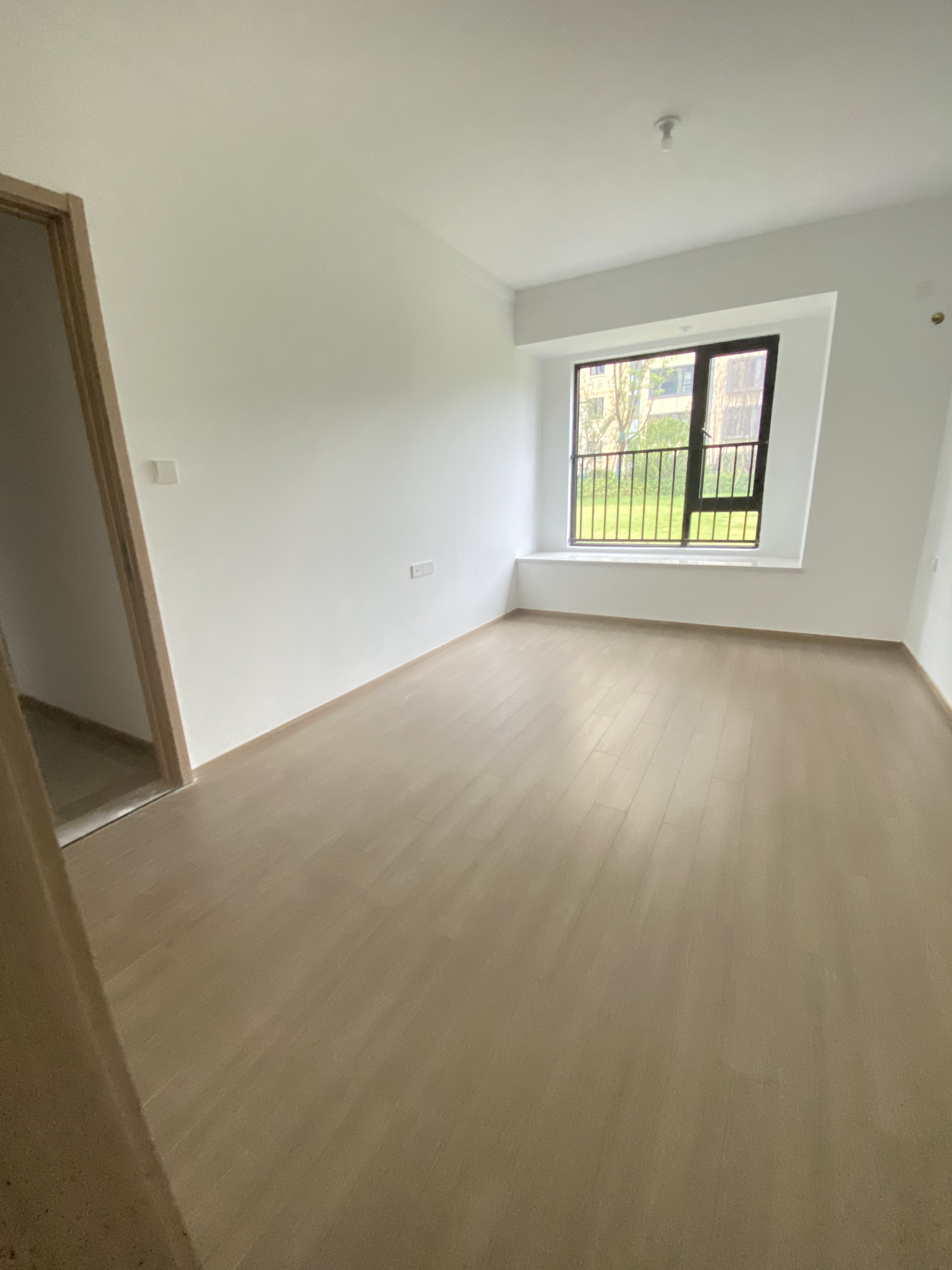 金茂如茂苑 3室2厅1卫 67.8万 金茂如茂苑 3室2厅1卫 67.8万室内图