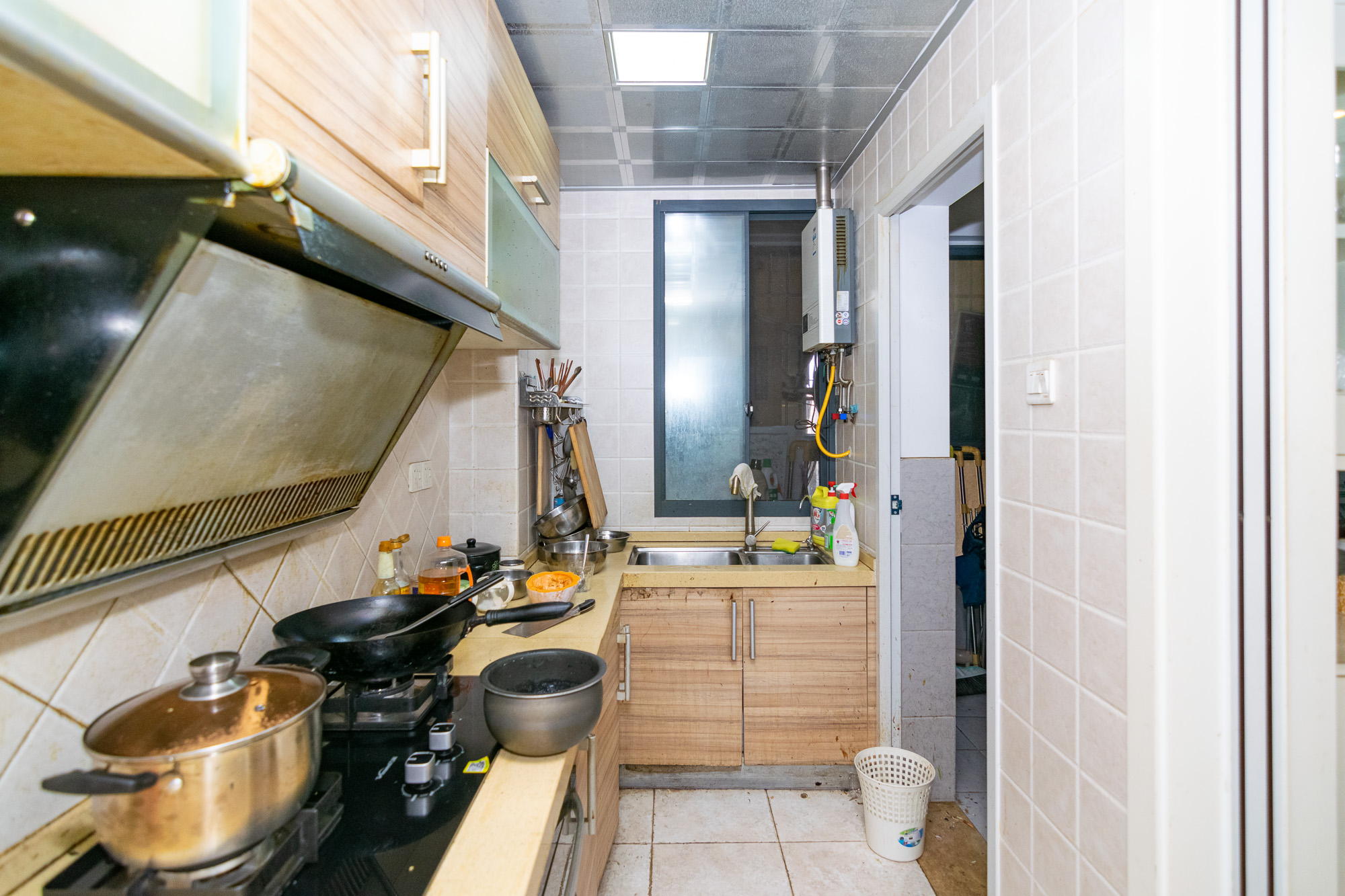 勤诚达新界 3室2厅1卫 98.3万 勤诚达新界 3室2厅1卫 98.3万厨房