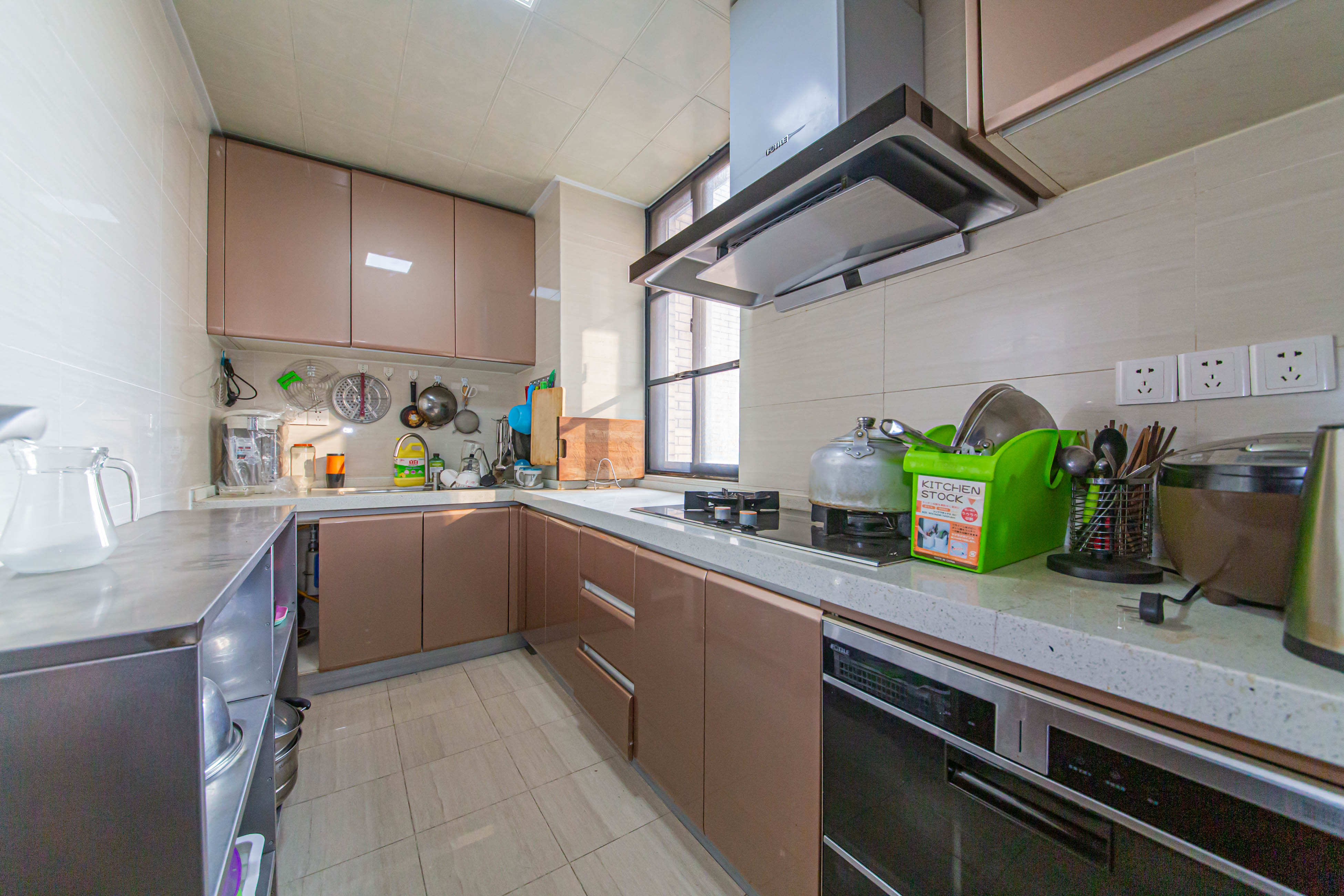 鑫远御文台一期  4室2厅2卫    165.0万厨房