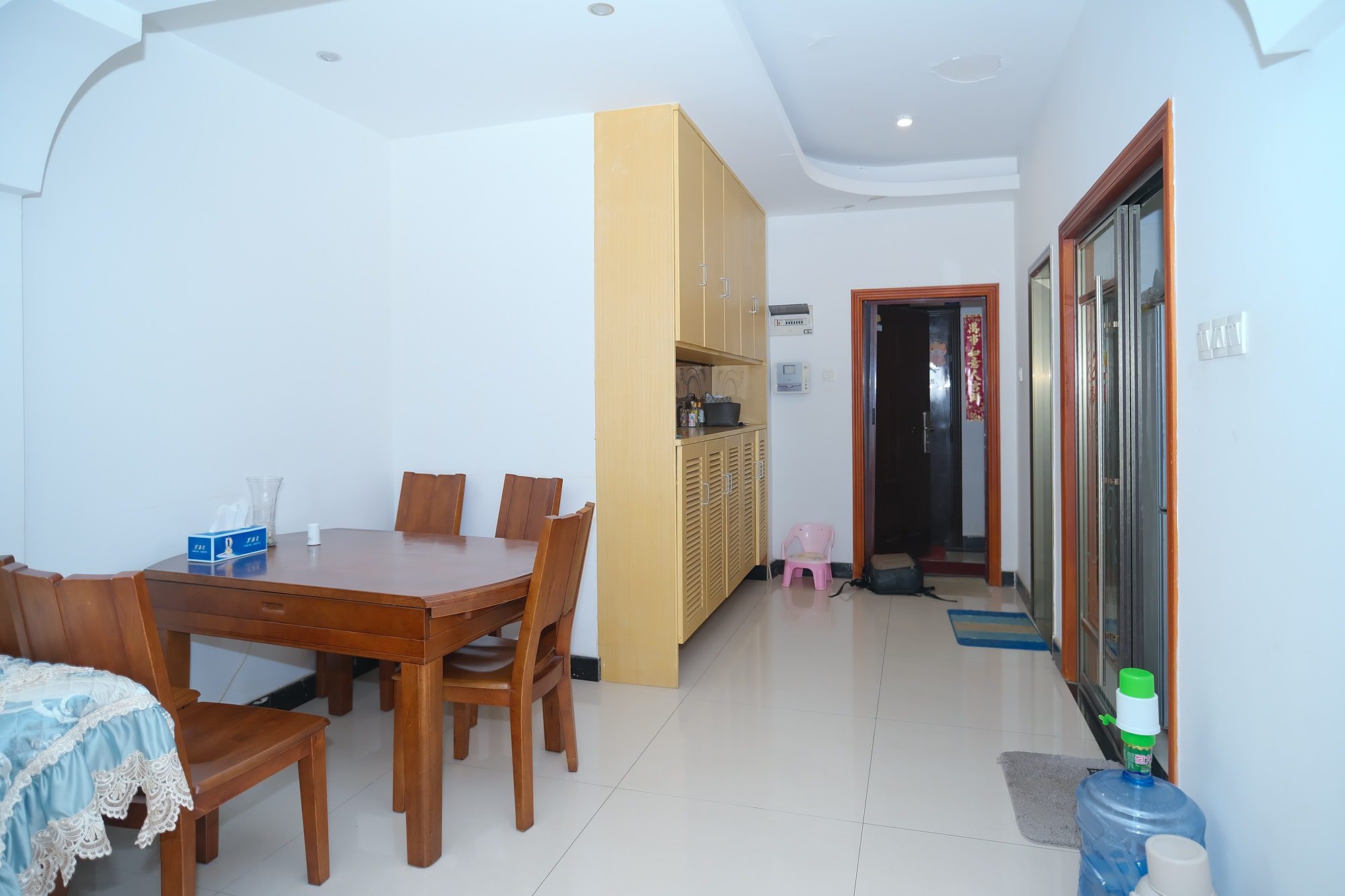 山水湾  3室2厅1卫    58.0万 山水湾  3室2厅1卫    58.0万客厅