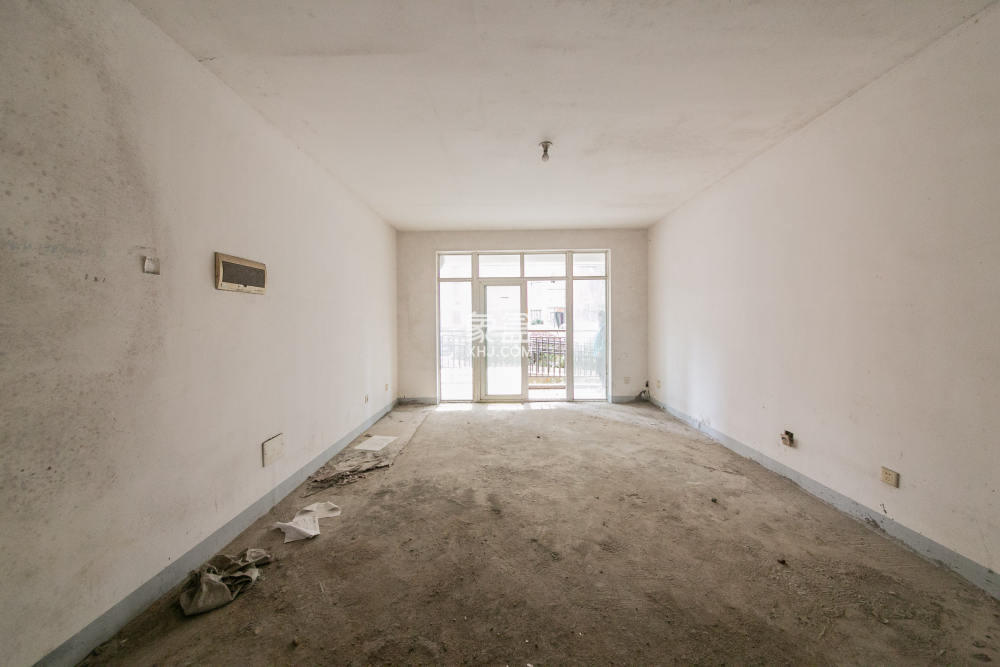 山语城一期  2室2厅1卫    53.0万