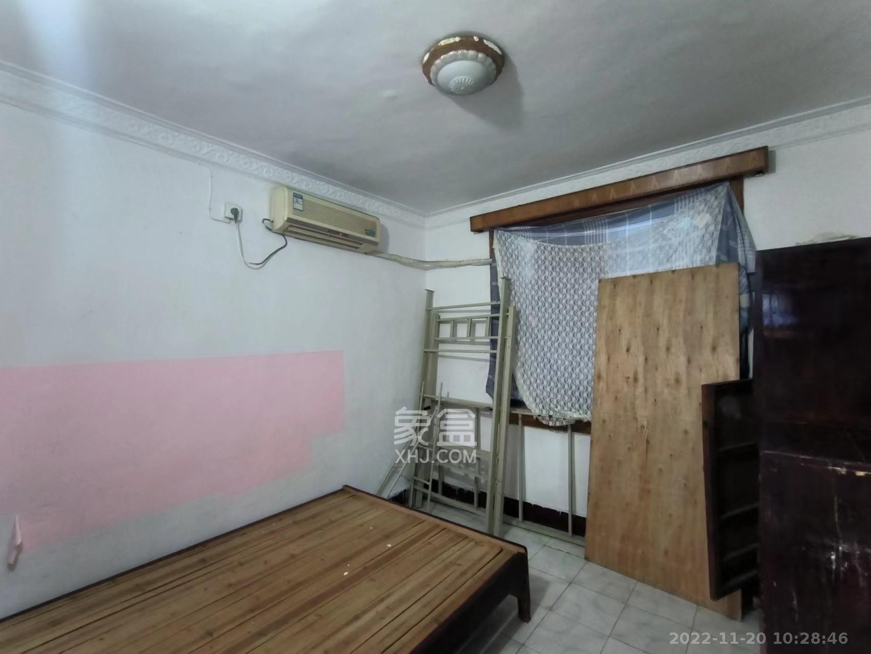 景园小区  3室1厅1卫    2000.0元/月 景园小区  3室1厅1卫    2000.0元/月室内图