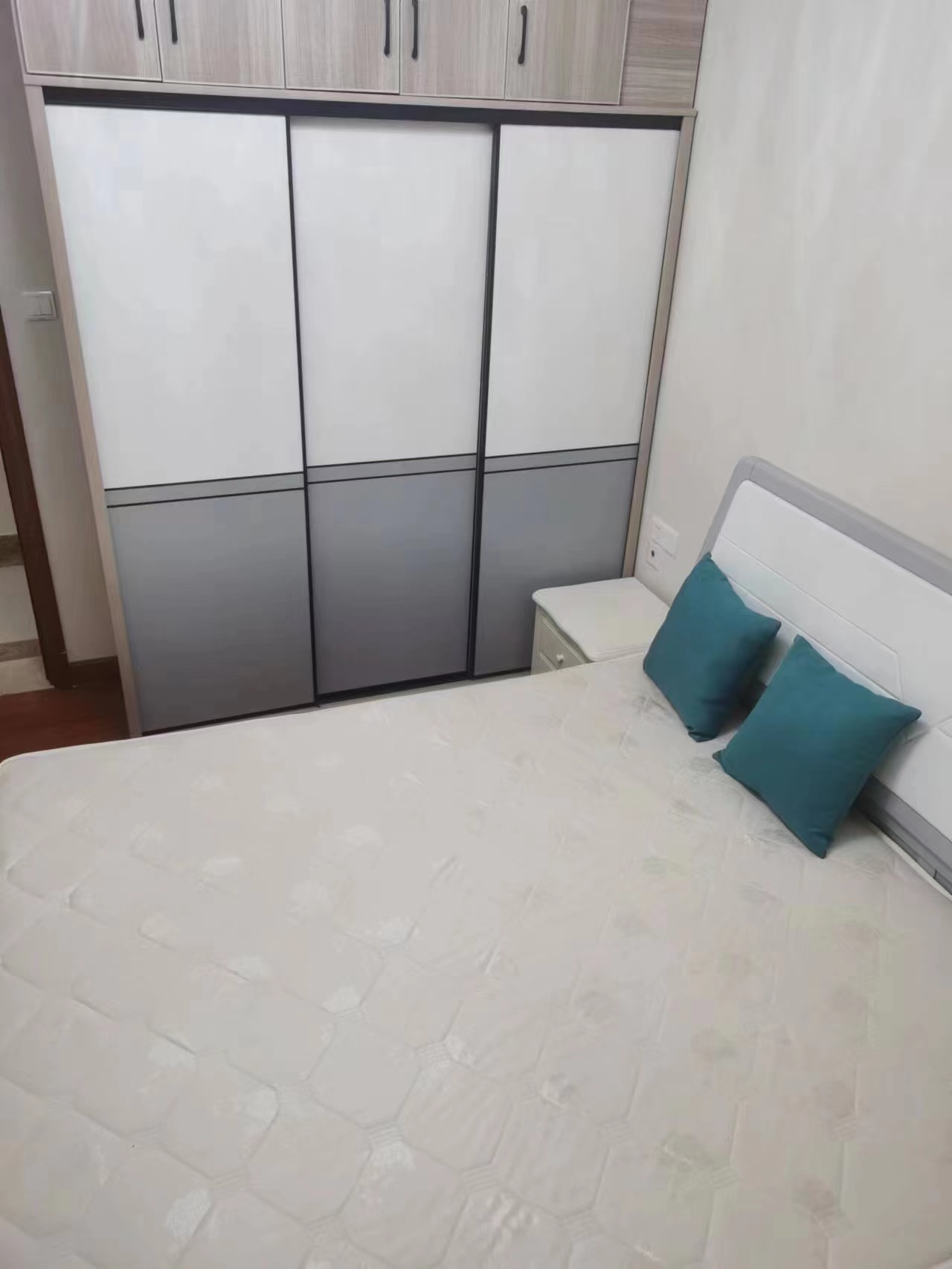 恒大御景湾  2室1厅1卫   1800.00元/月室内图