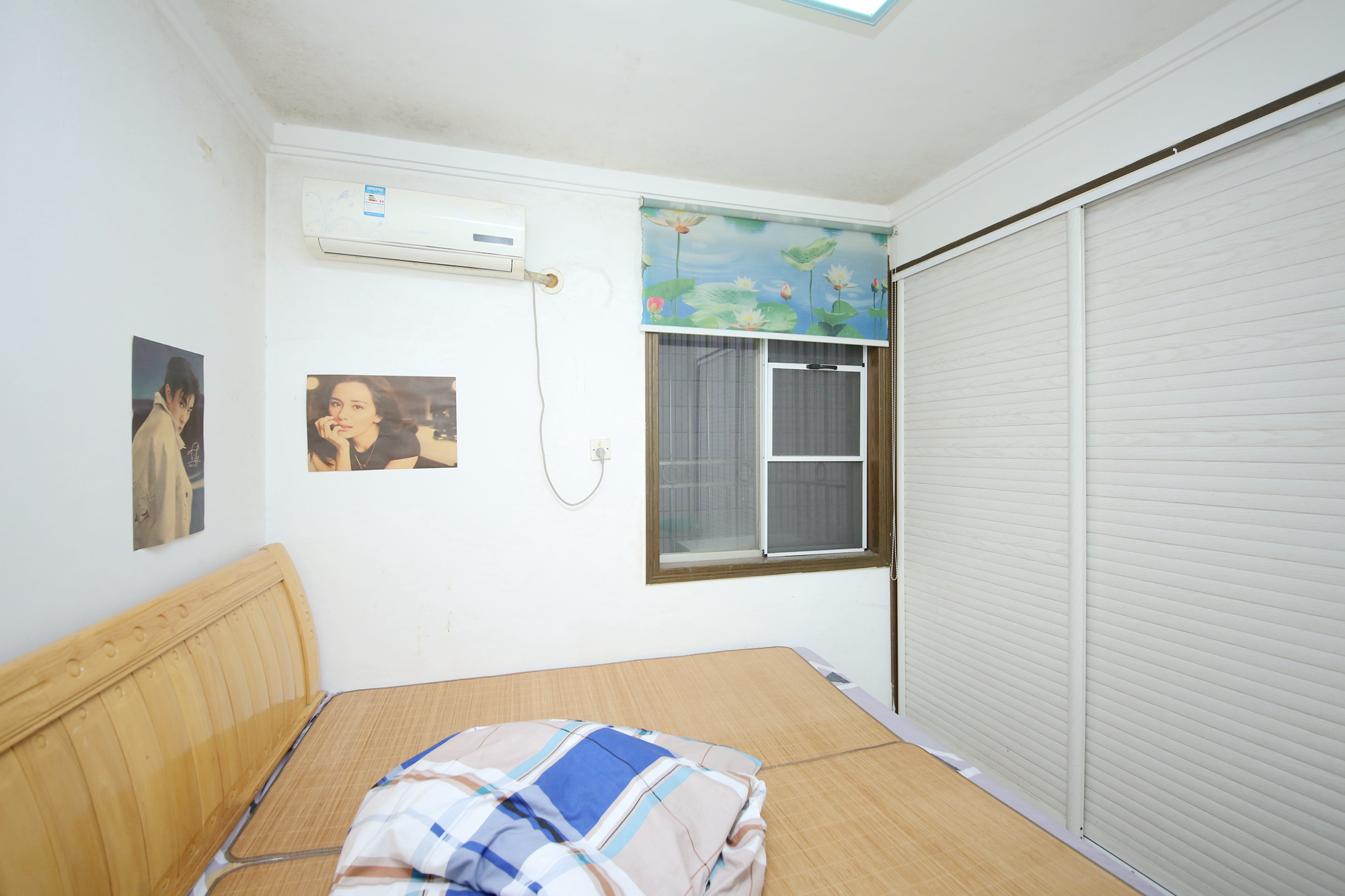 城市花园  3室1厅1卫   122.80万卧室