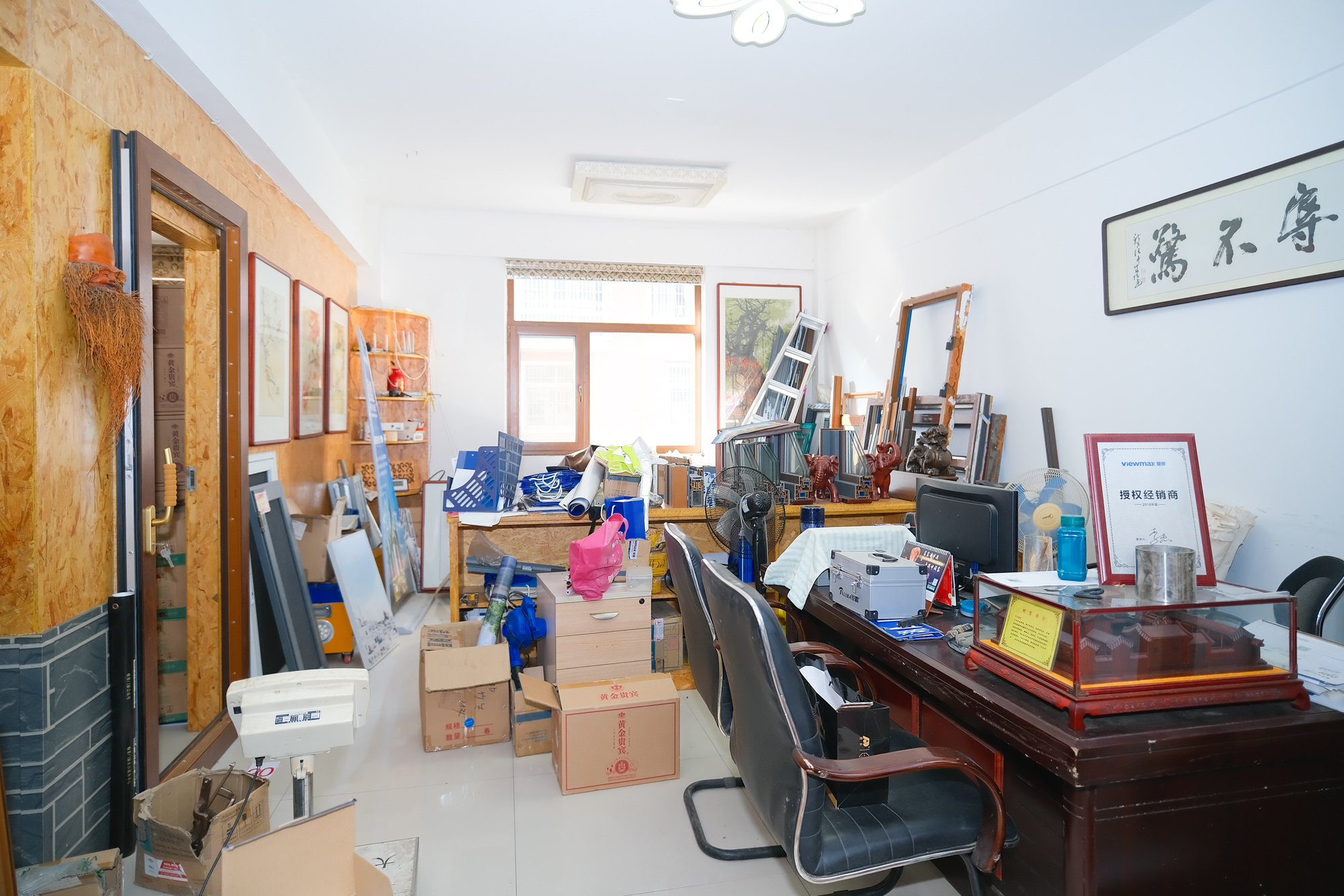 金鹰机电大市场 2室2厅1卫 28.80万 金鹰机电大市场 2室2厅1卫 28.80万客厅