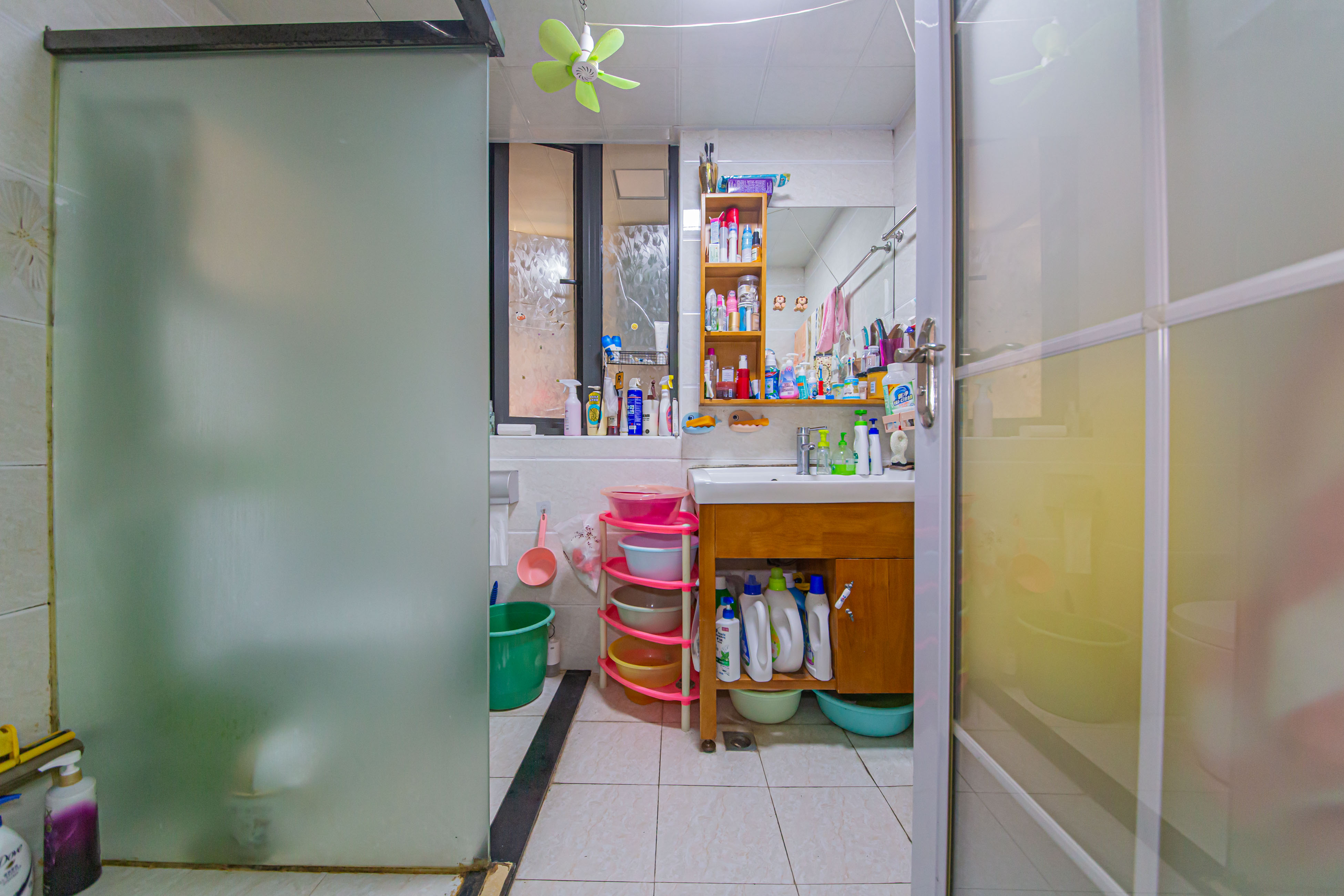 湘江雅颂居 3室2厅1卫 98.0万 湘江雅颂居 3室2厅1卫 98.0万卫生间