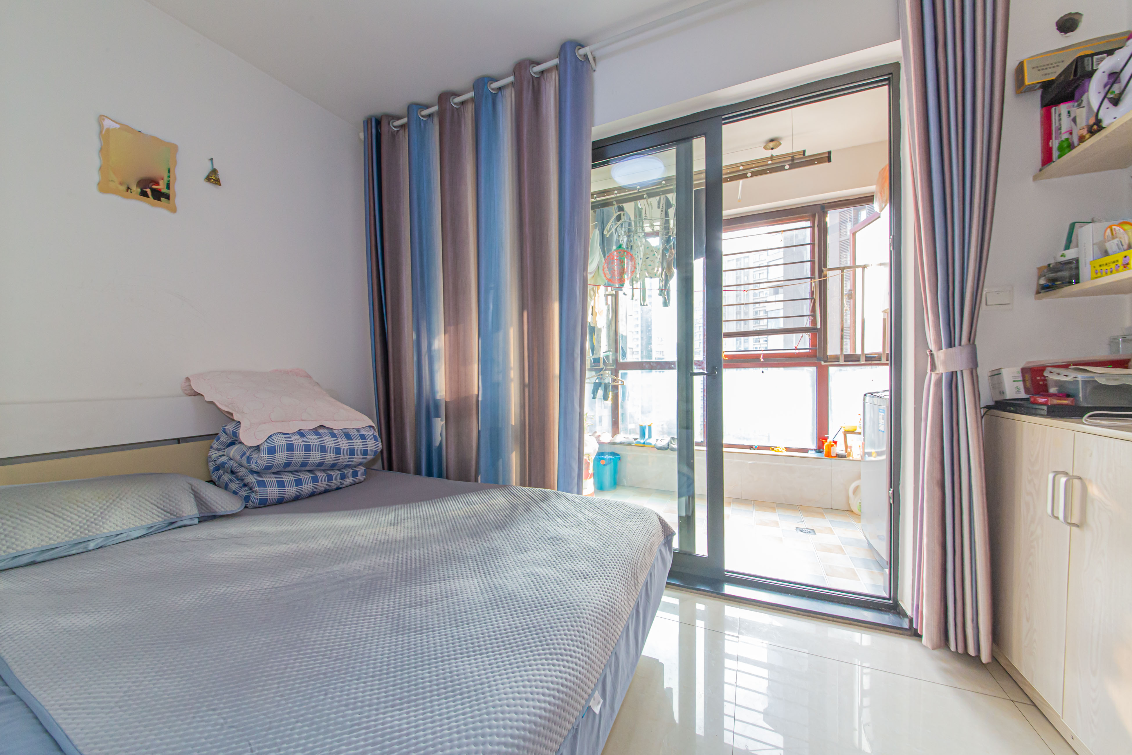 湘江雅颂居 3室2厅1卫 98.0万 湘江雅颂居 3室2厅1卫 98.0万卧室