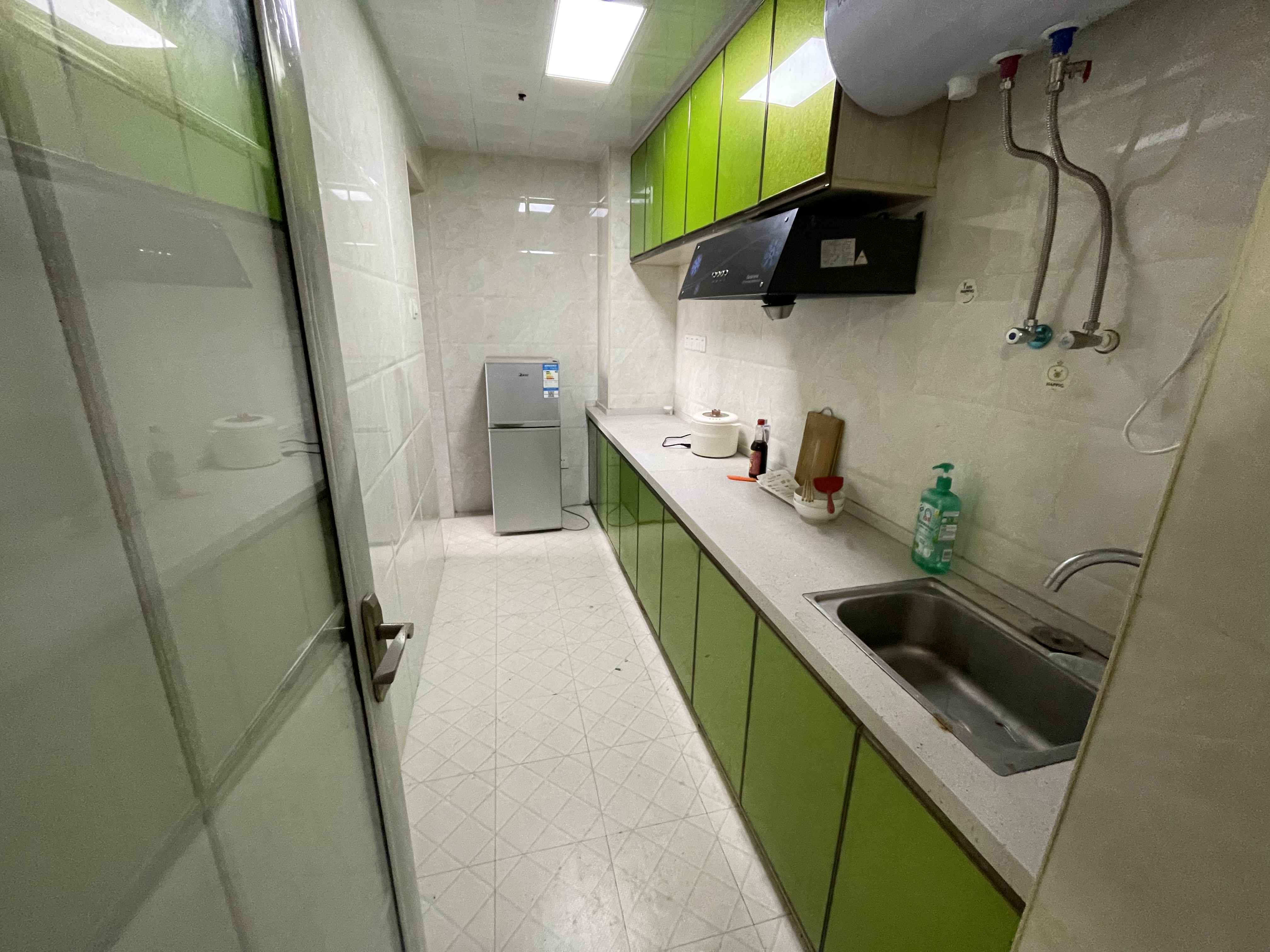 佳兆业金域天下三期 1室1厅1卫 32.80万 佳兆业金域天下三期 1室1厅1卫 32.80万室内图