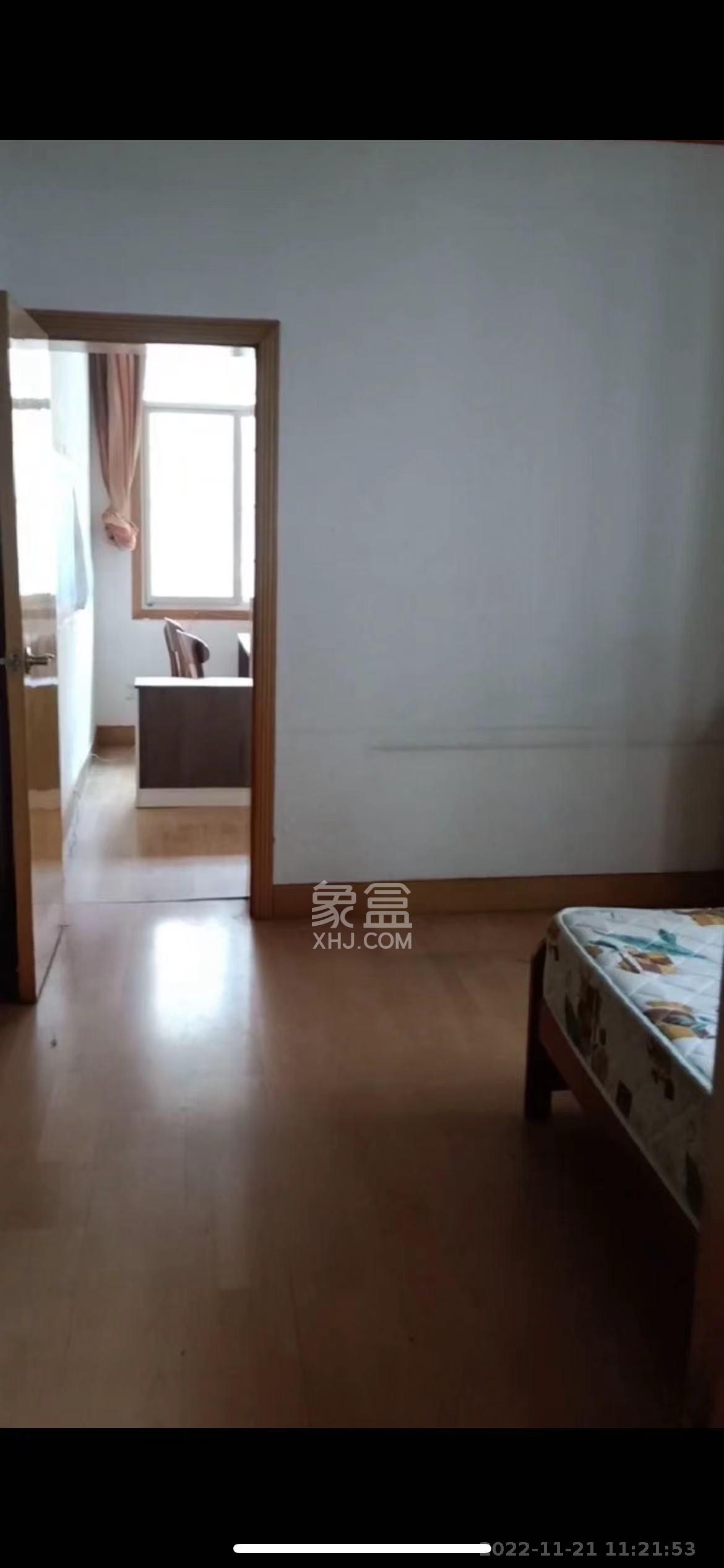 十五中单位宿舍  3室2厅1卫   2500.00元/月室内图