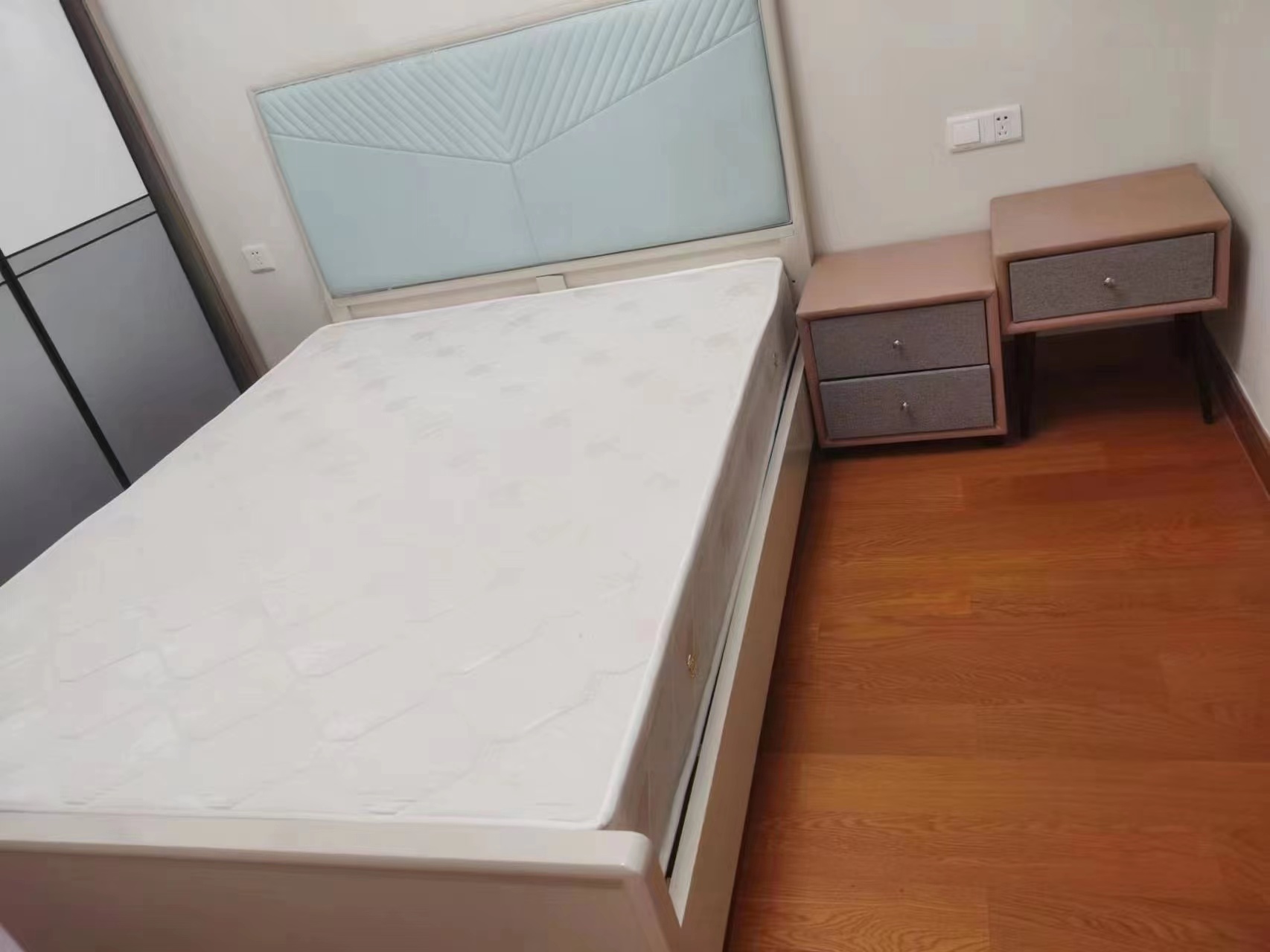 恒大御景湾  2室1厅1卫   1800.00元/月室内图