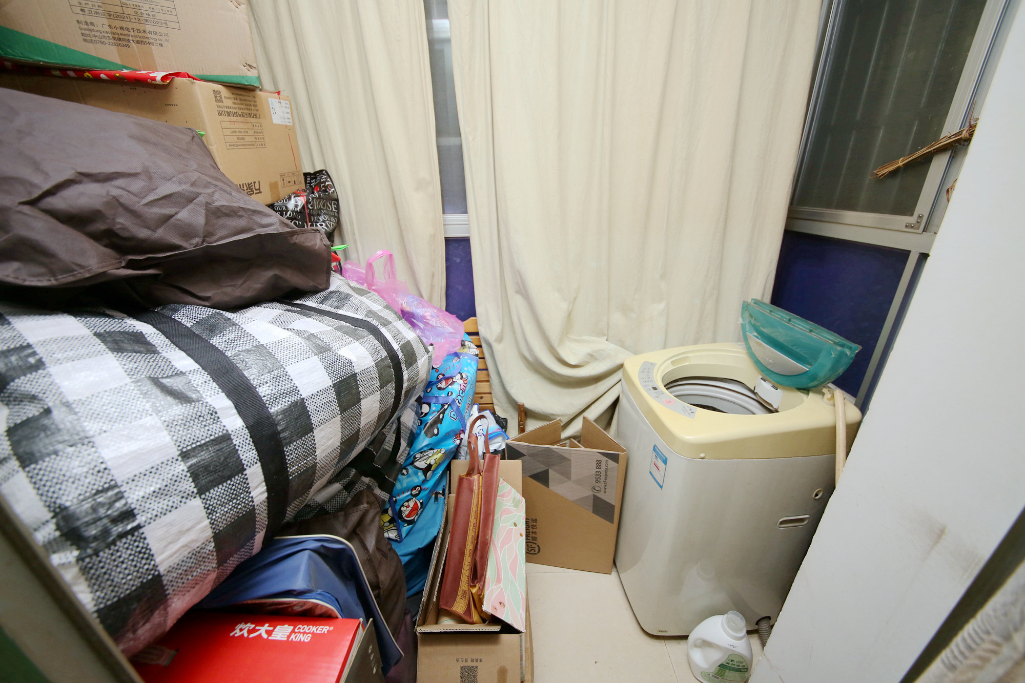 凯通国际城（凯通朝庭）  2室2厅1卫   71.50万阳台