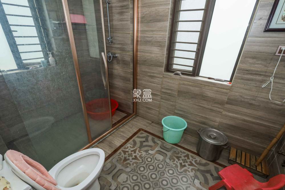 金茂梅溪湖  4室2廳2衛(wèi)   430.00萬