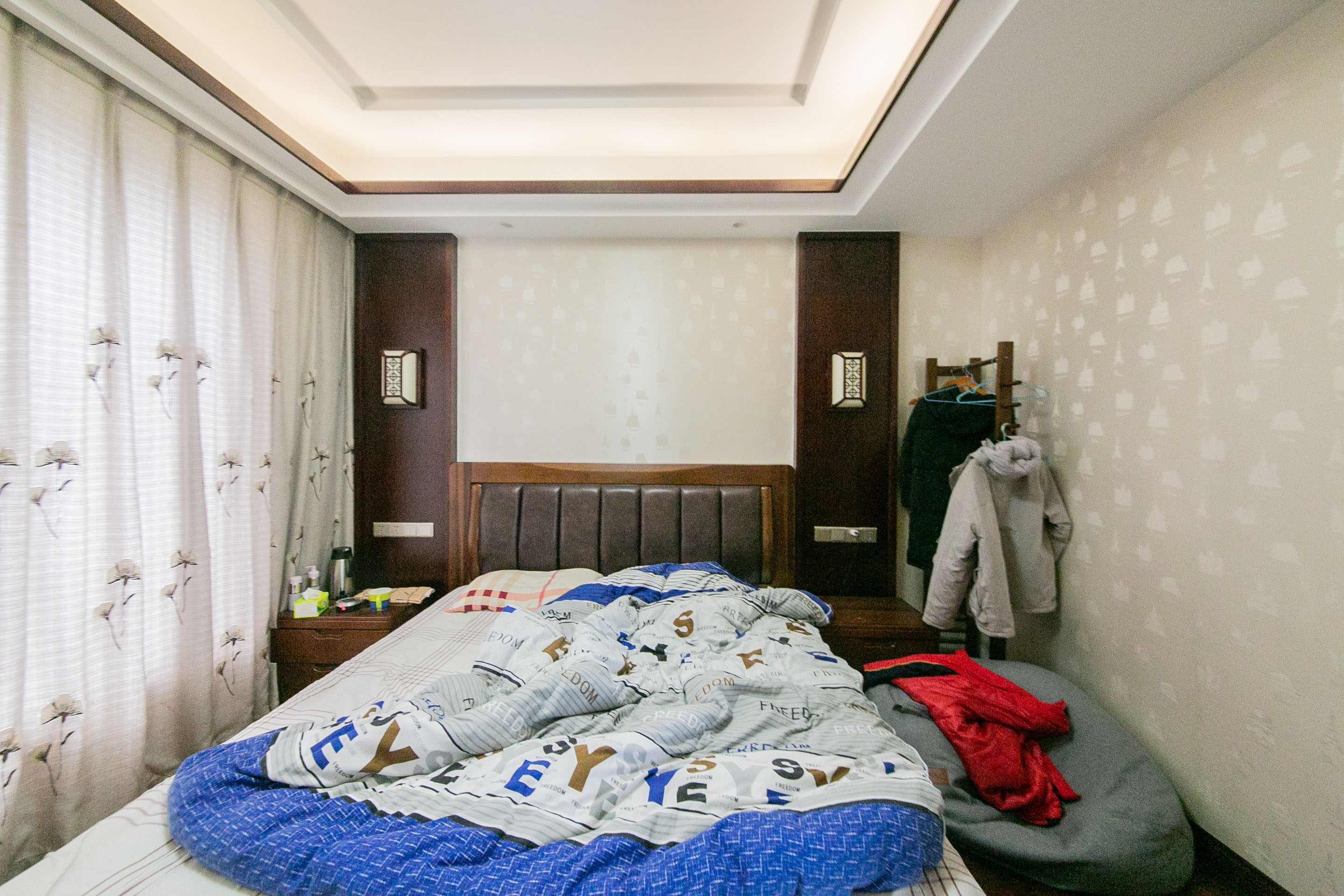 湘江壹号一二三期（创远湘江壹号）  3室2厅2卫    366.0万卧室