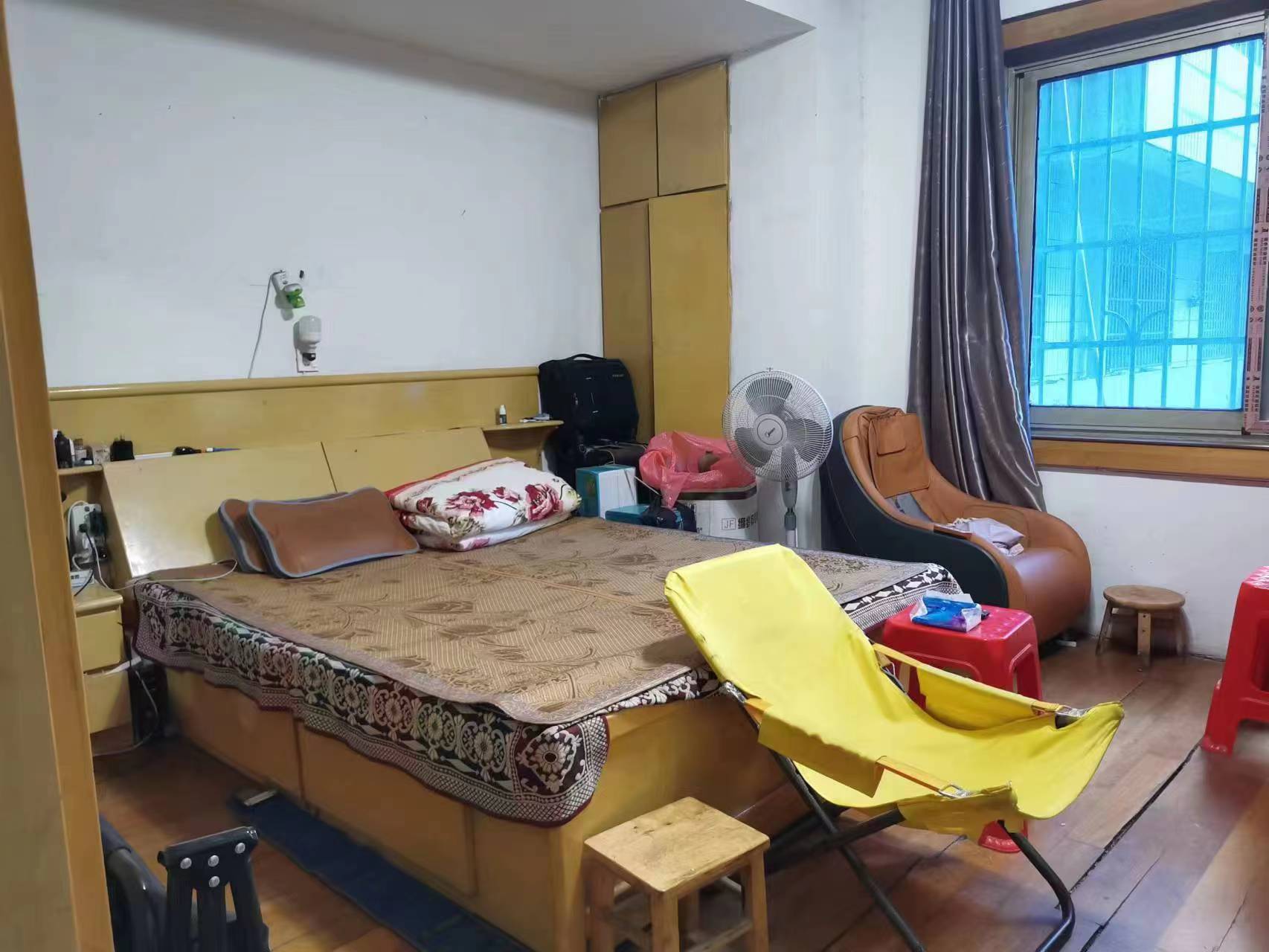 合泰大街散盘 2室2厅1卫 30.00万 合泰大街散盘 2室2厅1卫 30.00万室内图