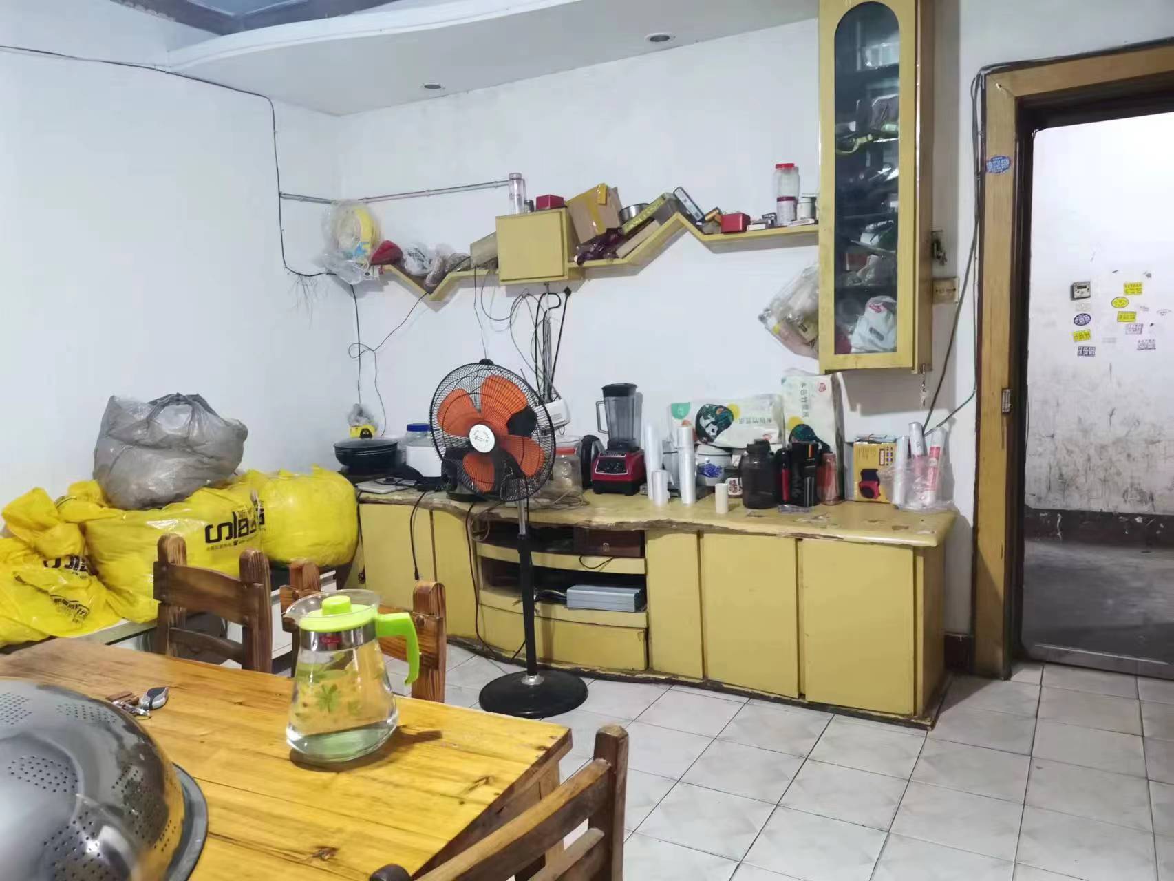 合泰大街散盘 2室2厅1卫 30.00万 合泰大街散盘 2室2厅1卫 30.00万室内图