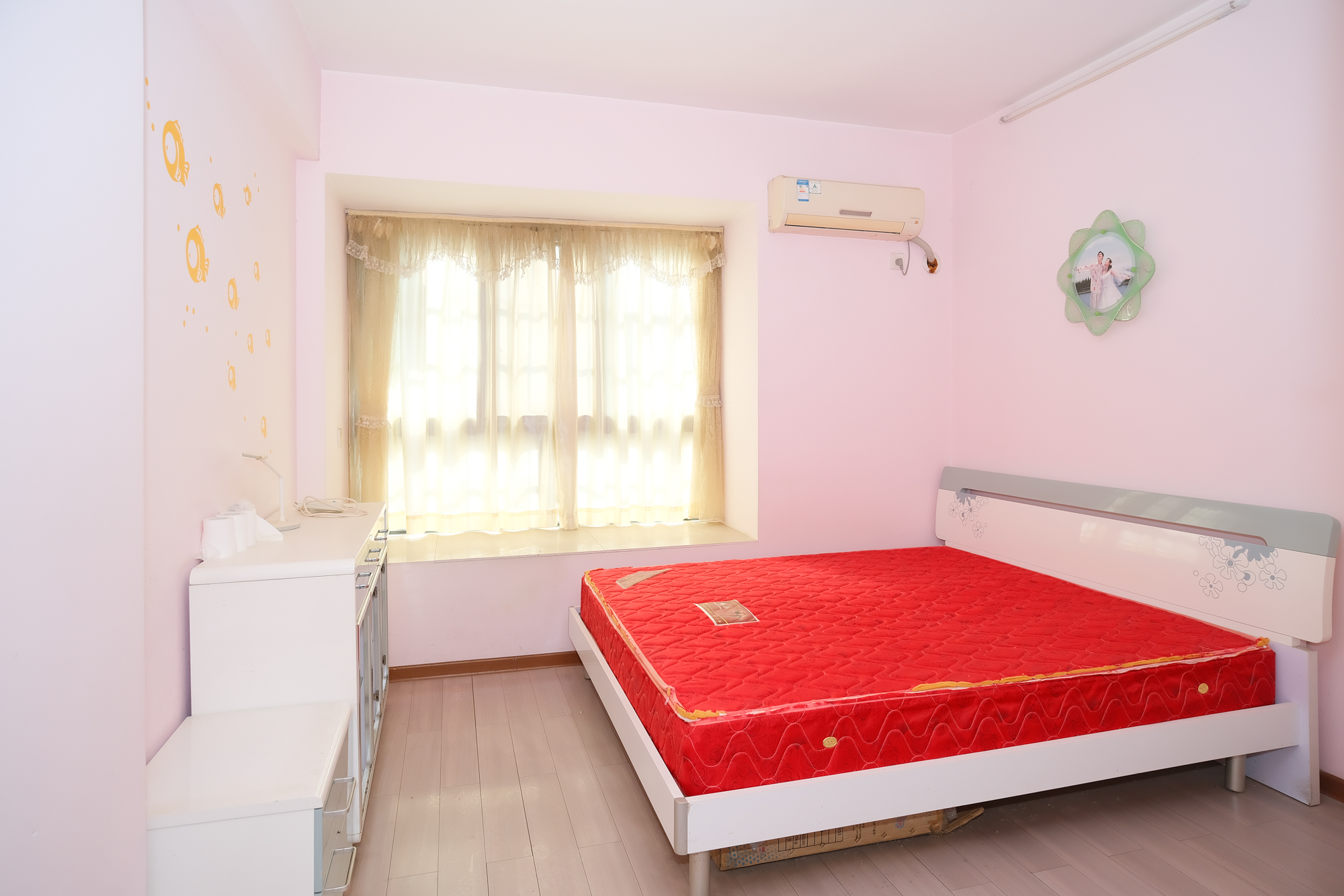 尚都花园城  2室2厅1卫    59.8万卧室