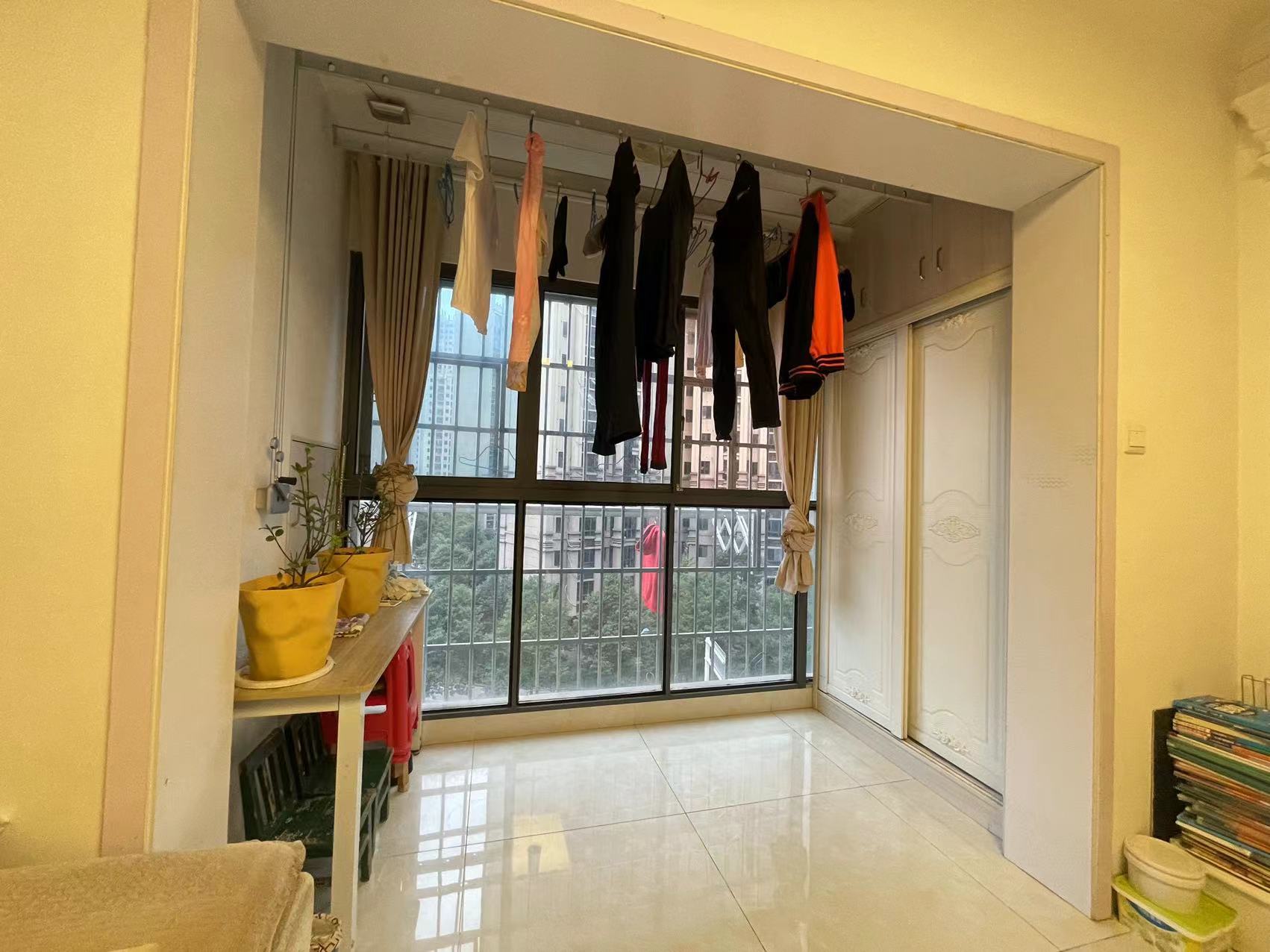 栗雨香堤 2室1厅1卫 60.00万 栗雨香堤 2室1厅1卫 60.00万室内图