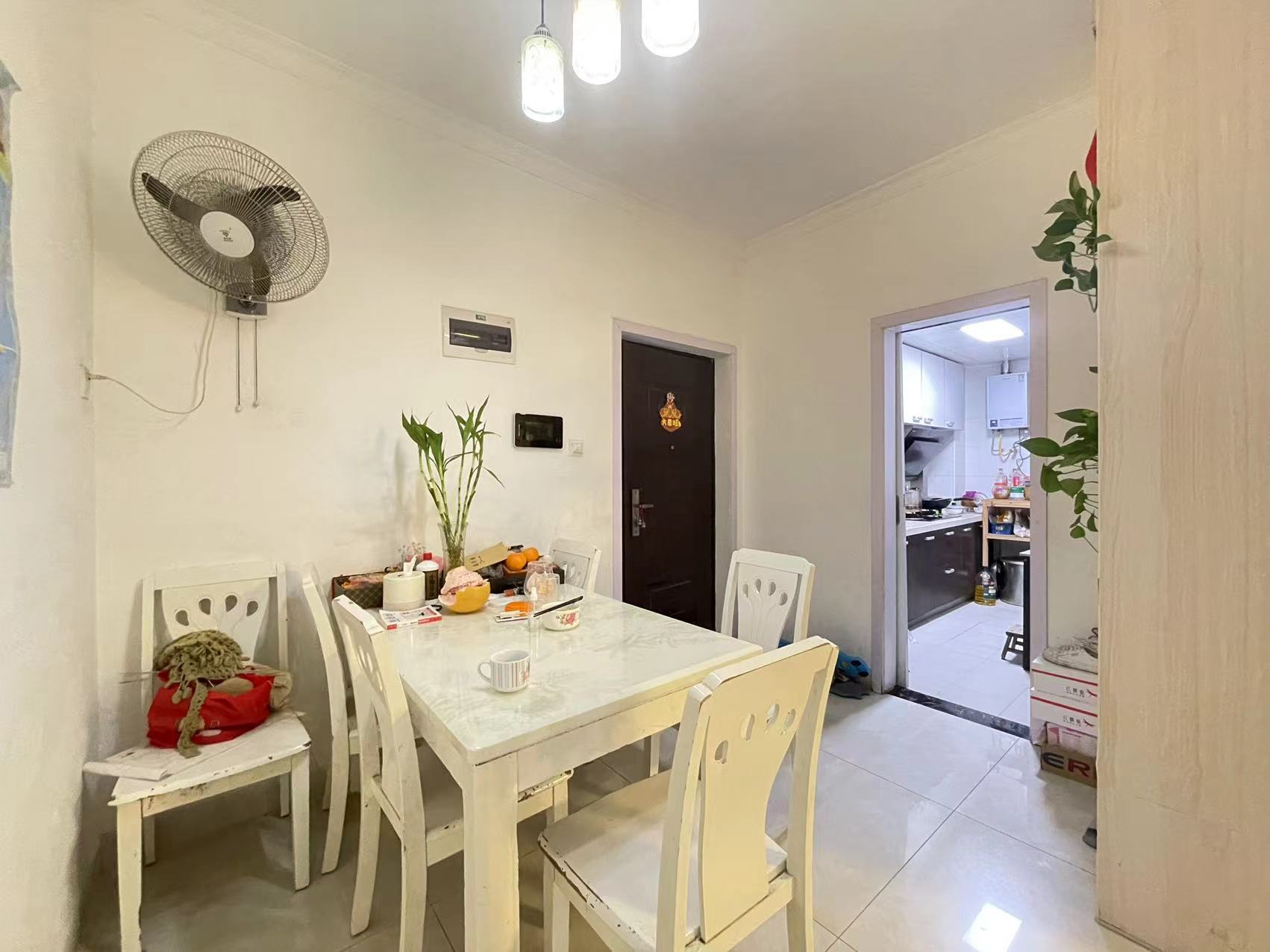 栗雨香堤 2室1厅1卫 60.00万 栗雨香堤 2室1厅1卫 60.00万室内图