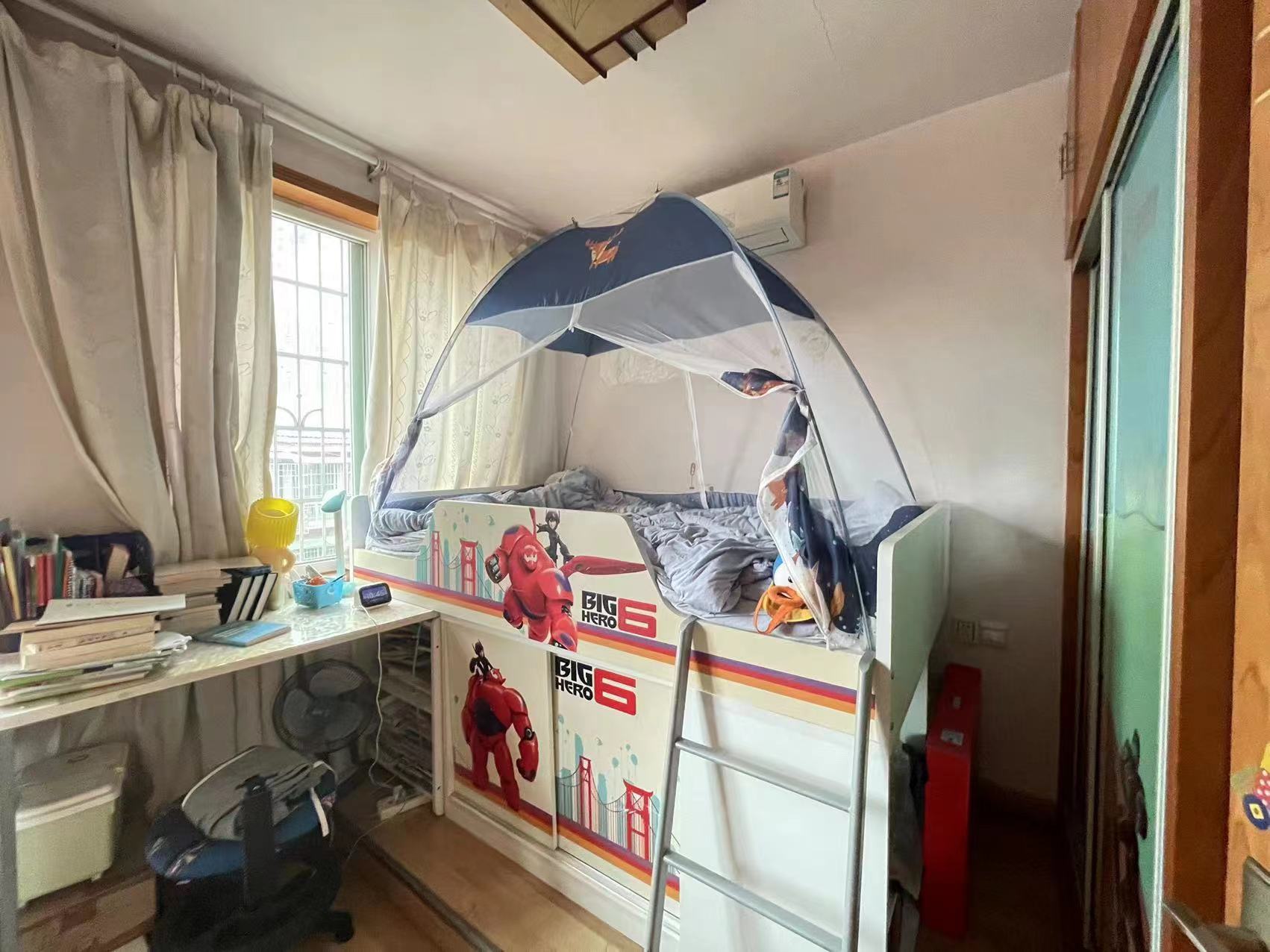 广泰家园 3室2厅2卫 39.8万 广泰家园 3室2厅2卫 39.8万卧室