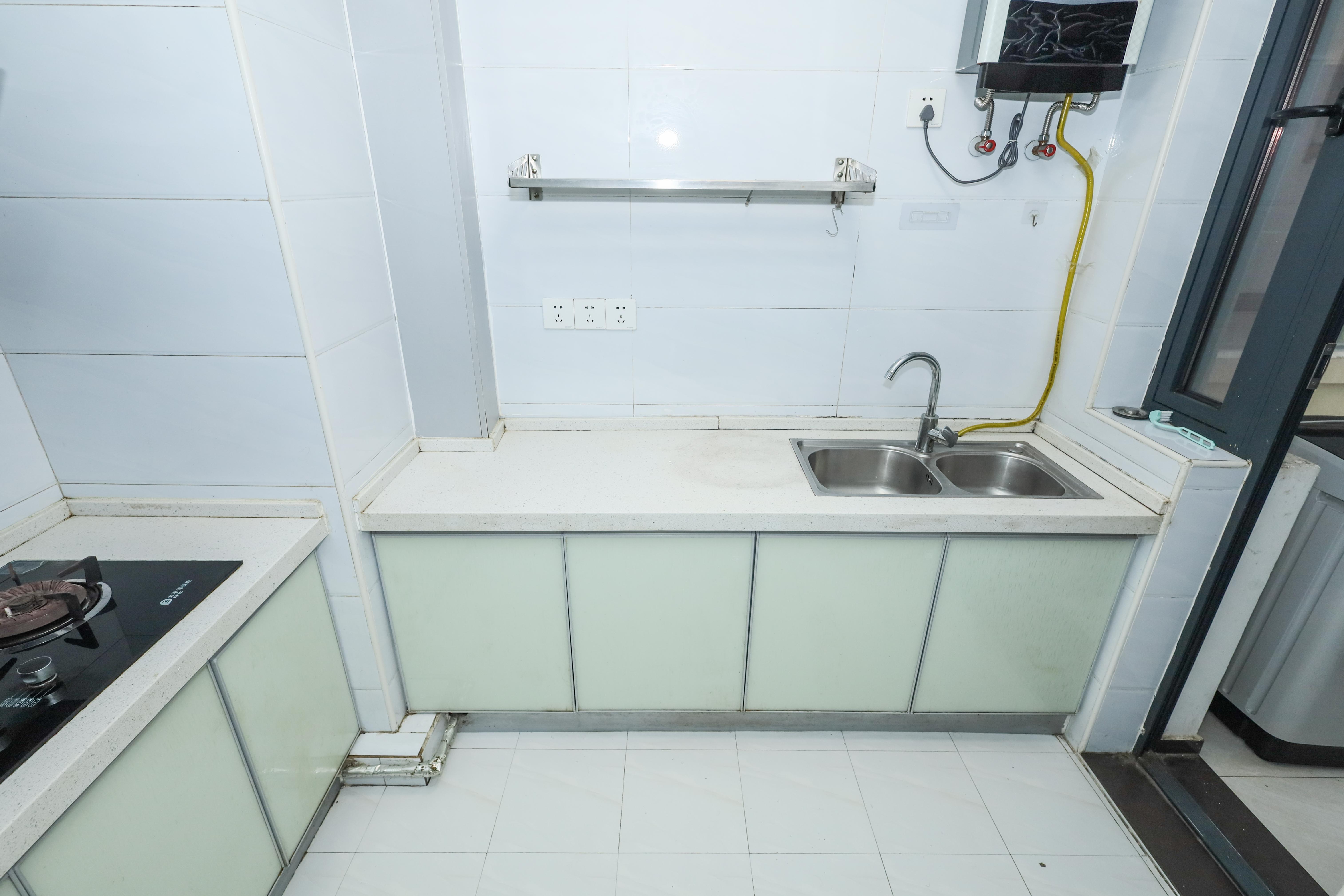 中建梅溪湖中心  3室2厅1卫    145.0万厨房