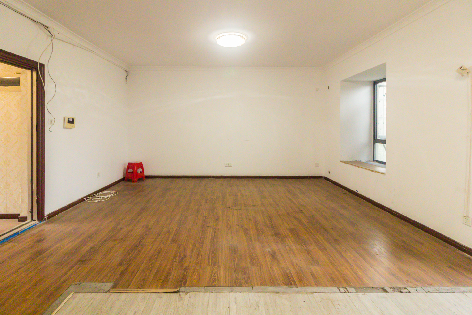 中国铁建国际城一期  4室2厅2卫    106.0万 中国铁建国际城一期  4室2厅2卫    106.0万客厅