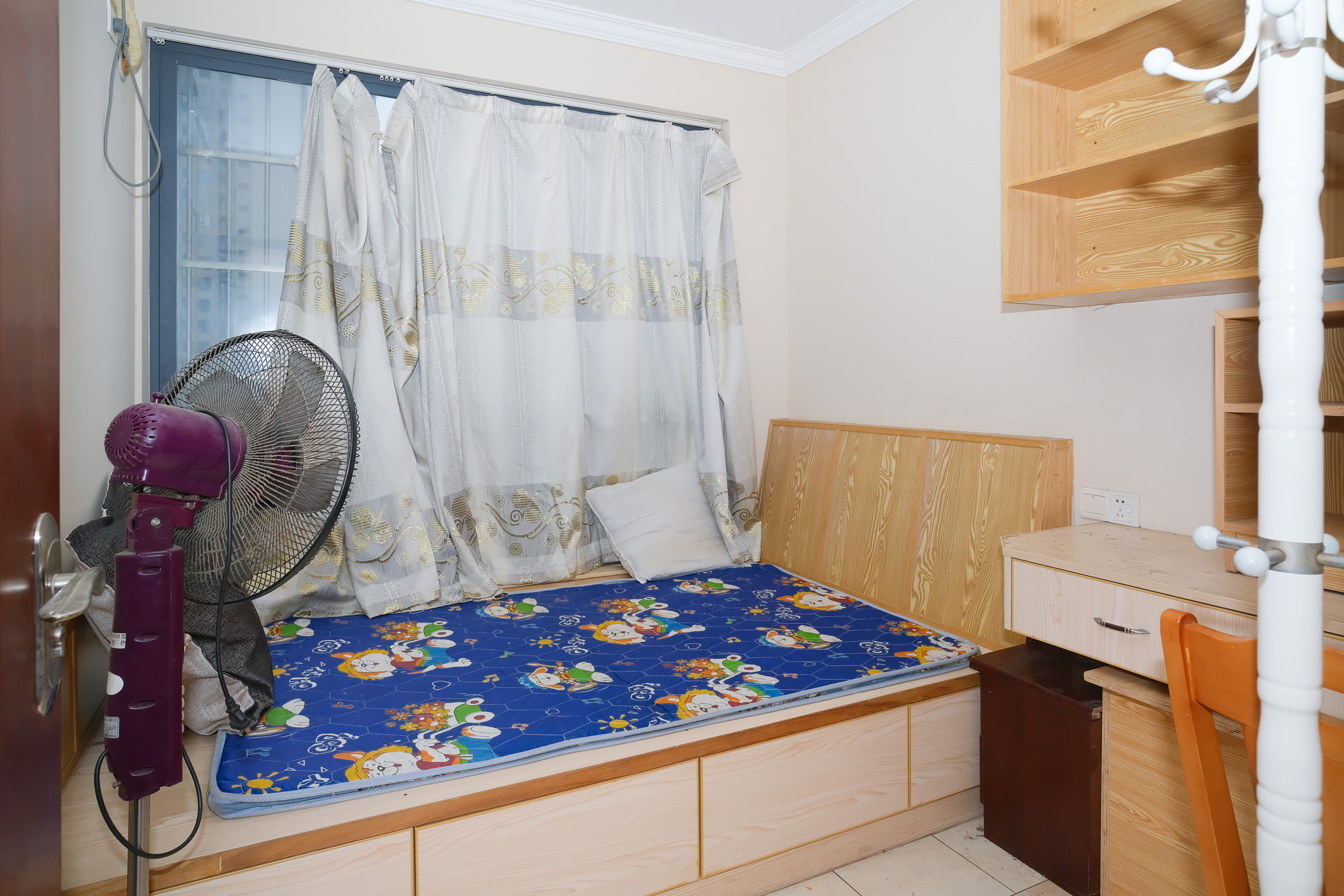 花样年华  2室2厅1卫    66.0万卧室