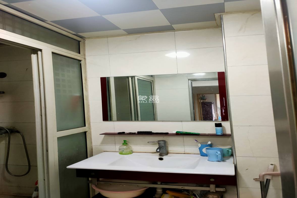 文化园三期  2室2厅1卫    35.8万 文化园三期  2室2厅1卫    35.8万室内图