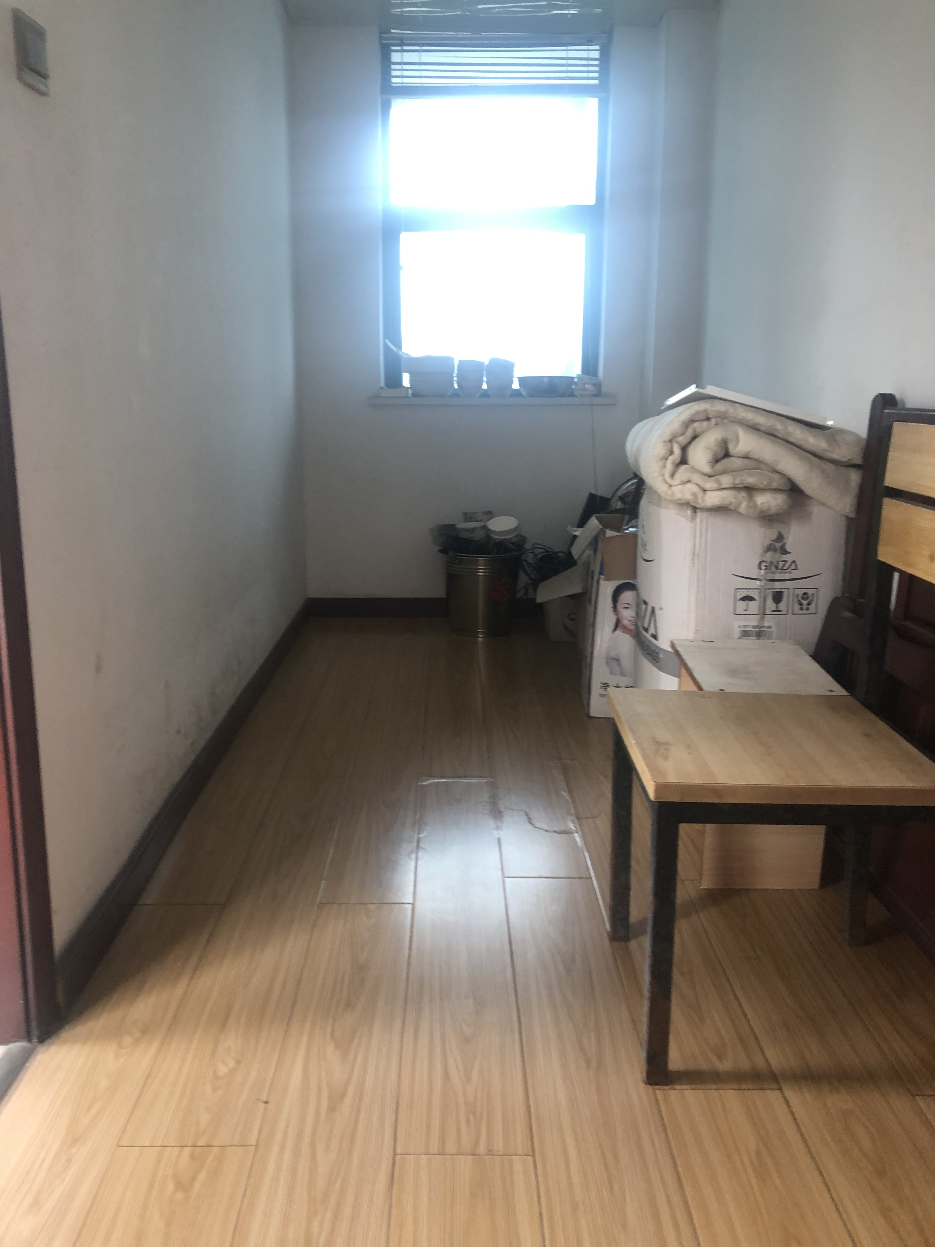 天鹅湖1号 4室2厅2卫 100.0万 天鹅湖1号 4室2厅2卫 100.0万室内图