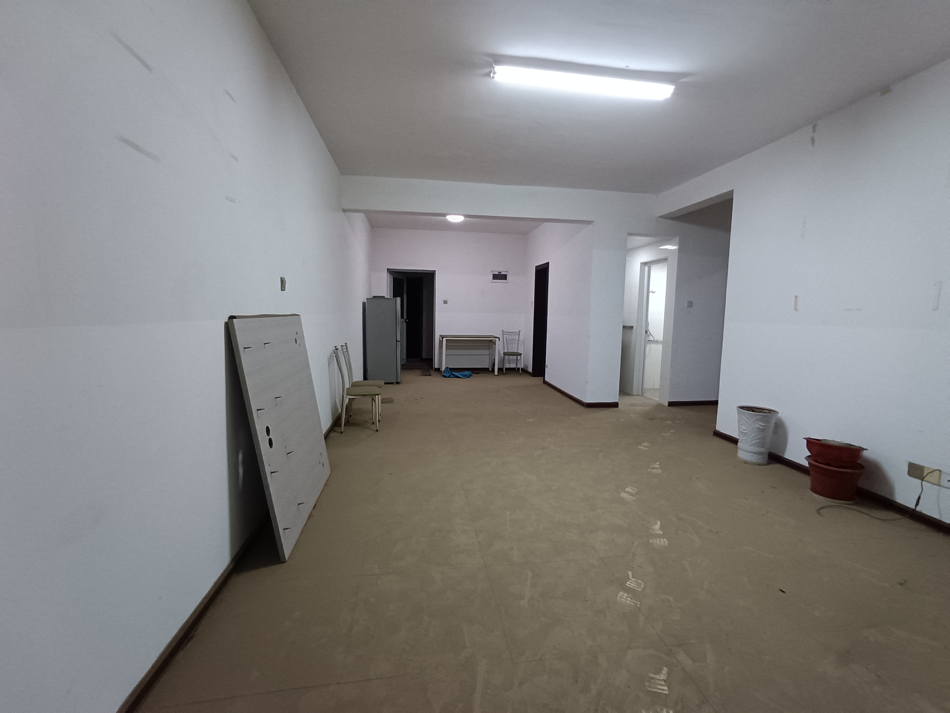 龙腾国际 2室2厅1卫 65.00万 龙腾国际 2室2厅1卫 65.00万室内图