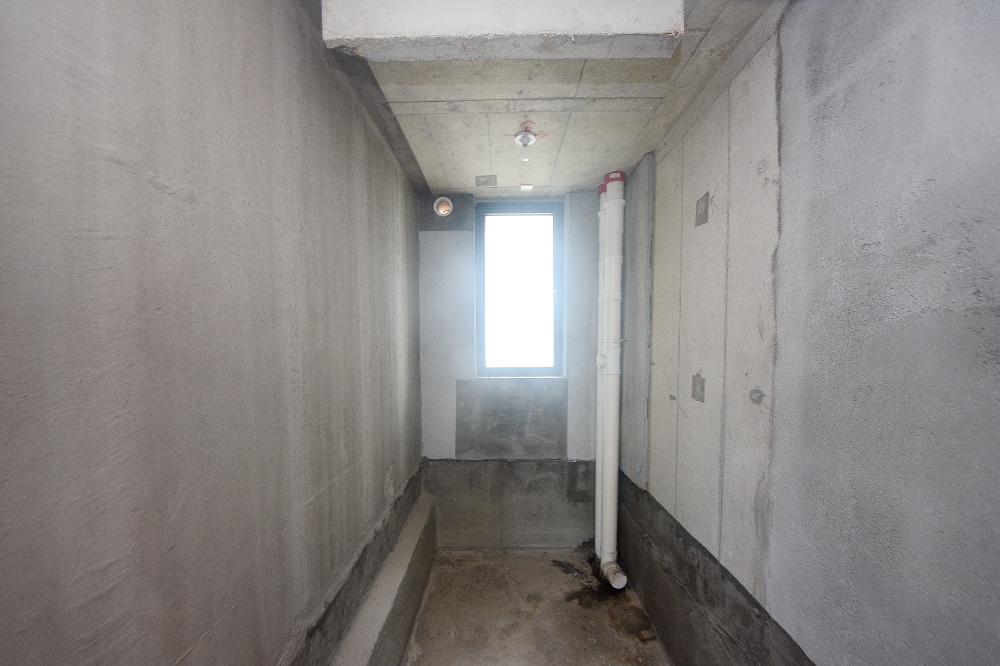 建发中央悦府  4室2厅2卫   239.60万卫生间
