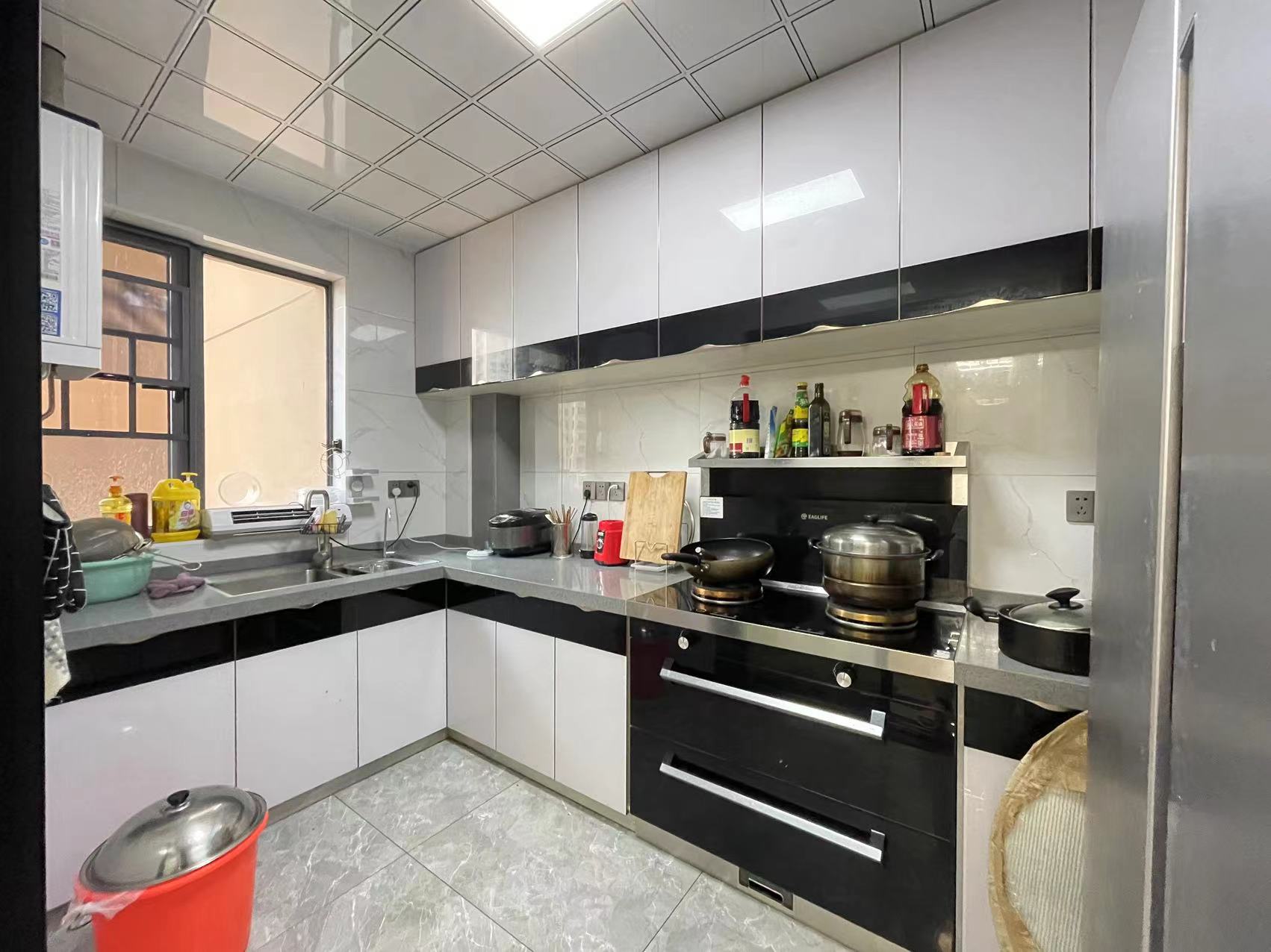 城市公园 3室2厅2卫 78.00万 城市公园 3室2厅2卫 78.00万室内图