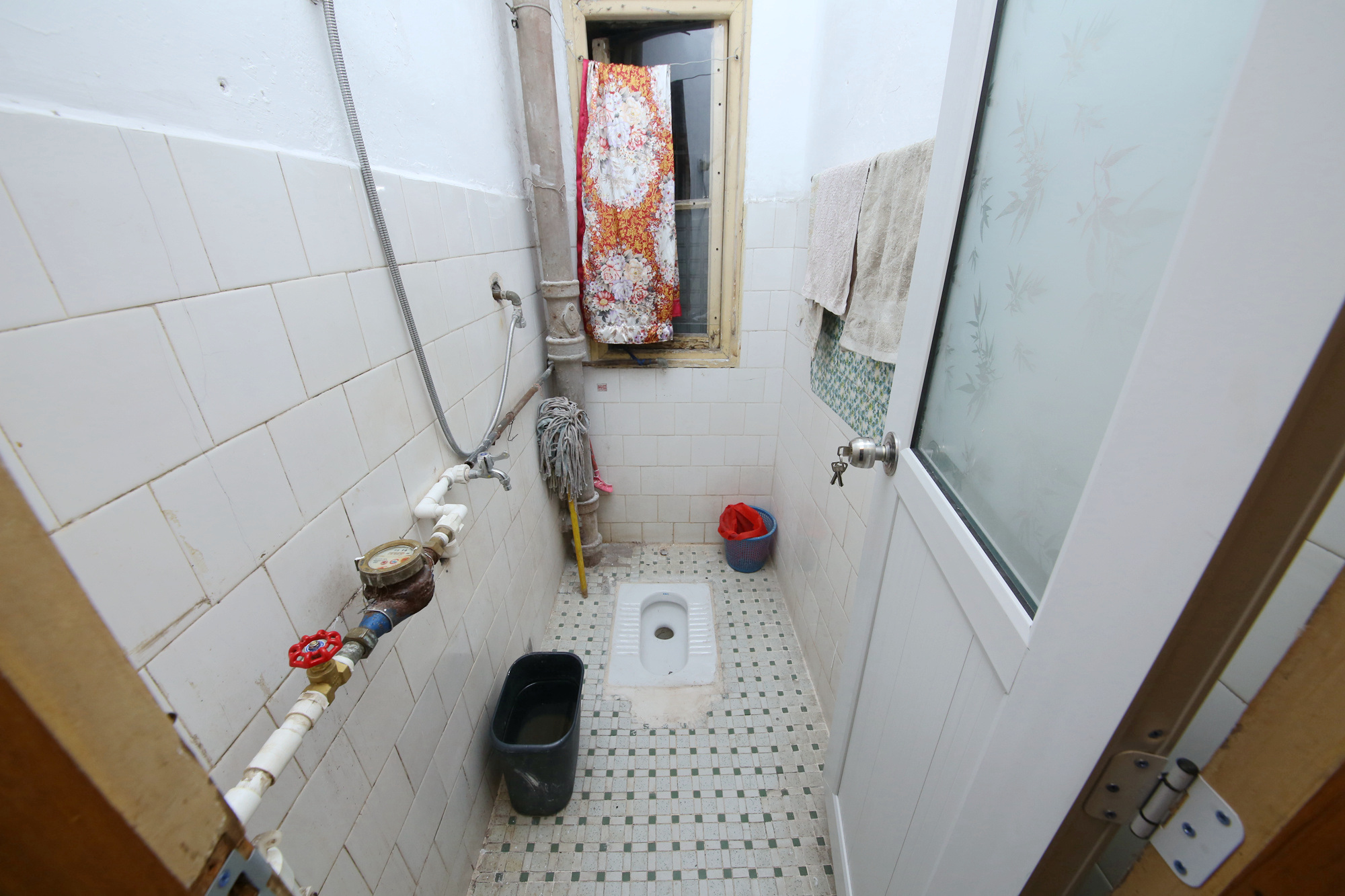 通泰街商居楼  2室1厅1卫   61.00万卫生间