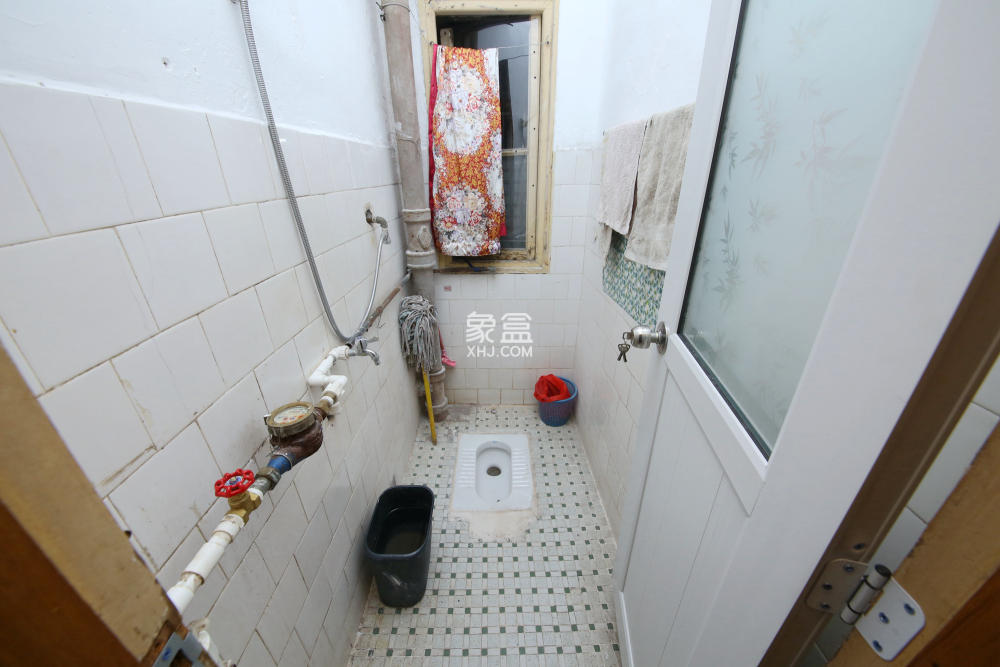 通泰街商居樓  2室1廳1衛(wèi)   61.00萬