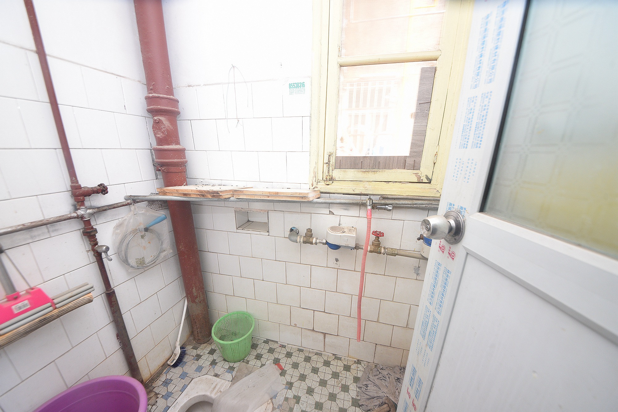 省水院宿舍  2室2厅1卫   90.00万卫生间