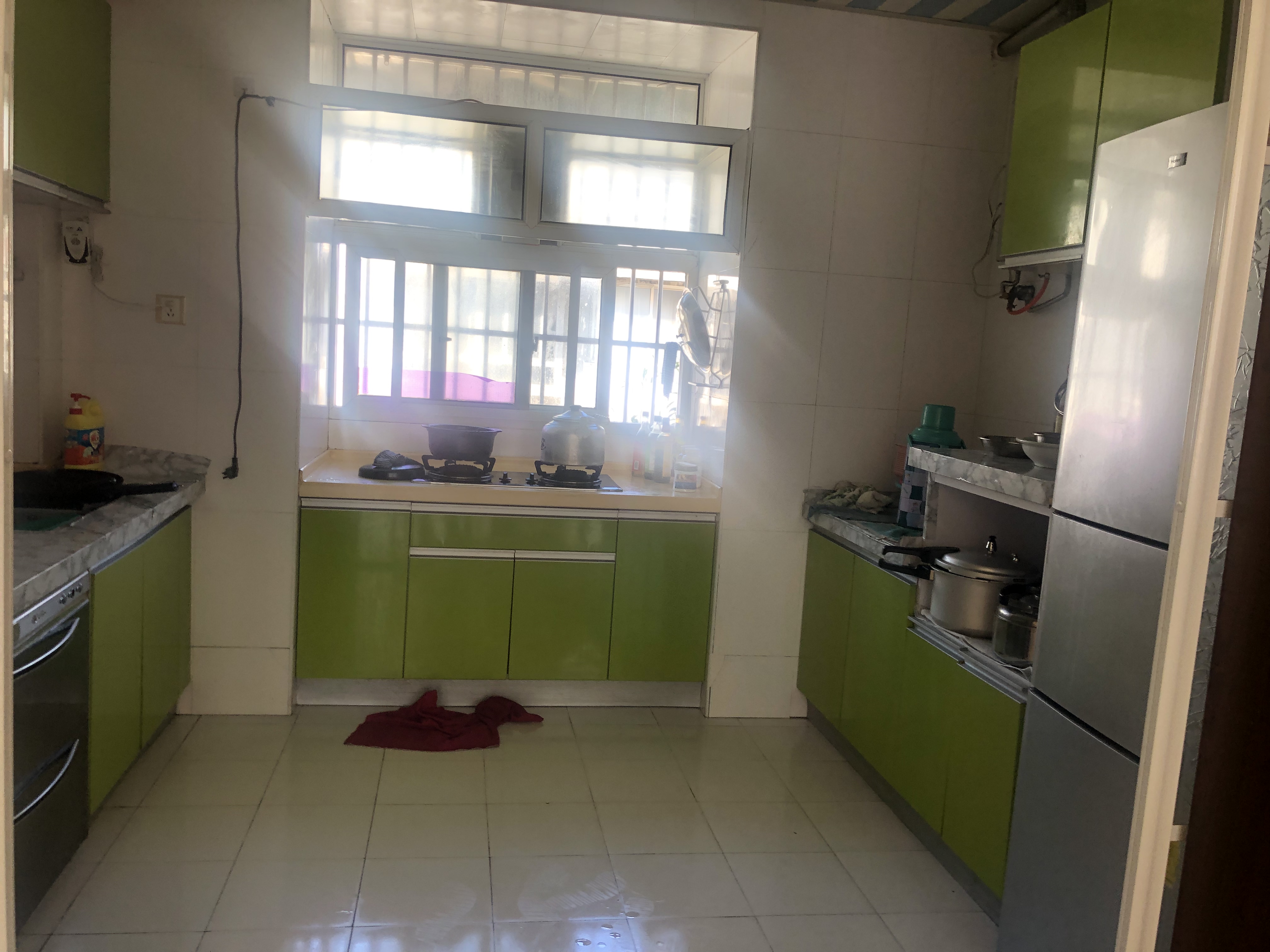 康和山庄 4室2厅2卫 72.8万 康和山庄 4室2厅2卫 72.8万室内图