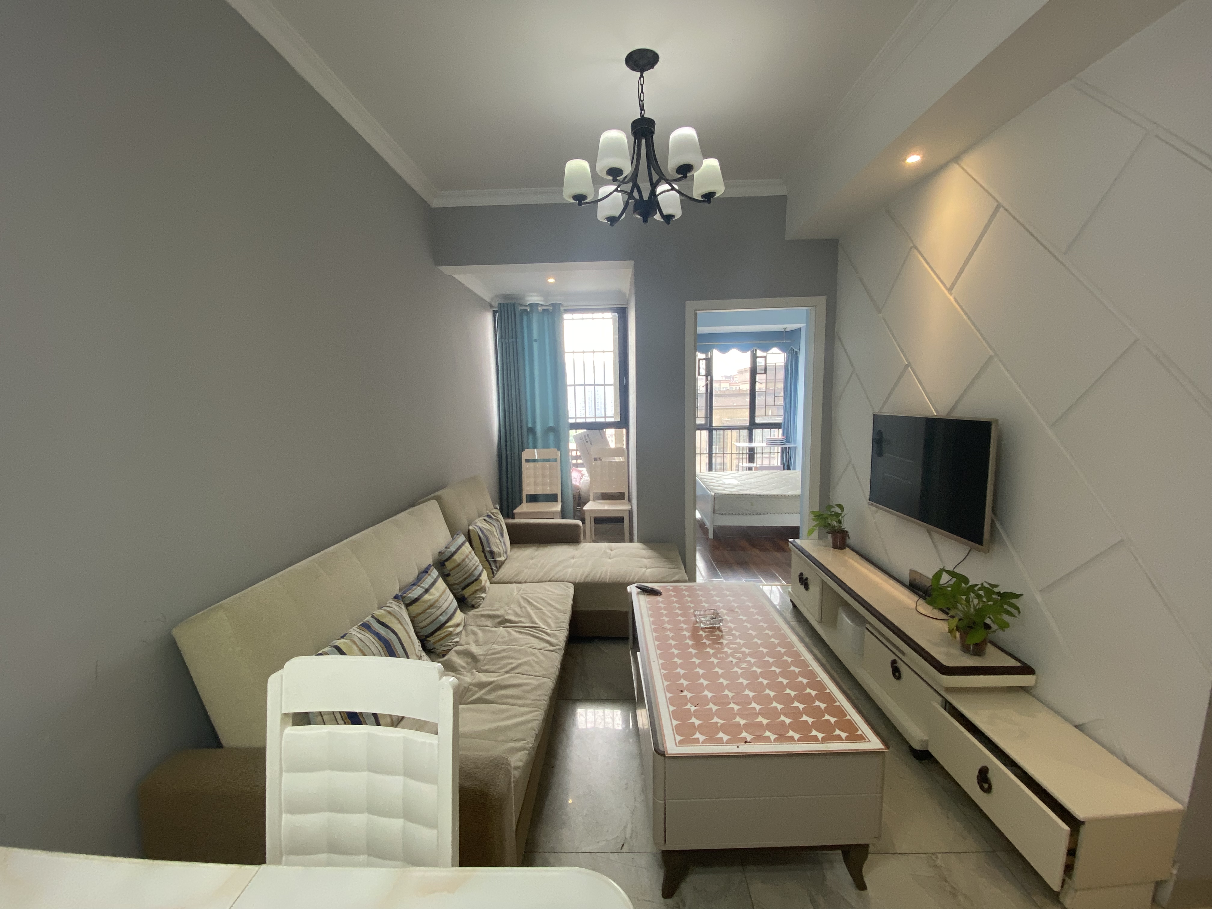 新桂公馆 1室1厅1卫 38.0万 新桂公馆 1室1厅1卫 38.0万室内图