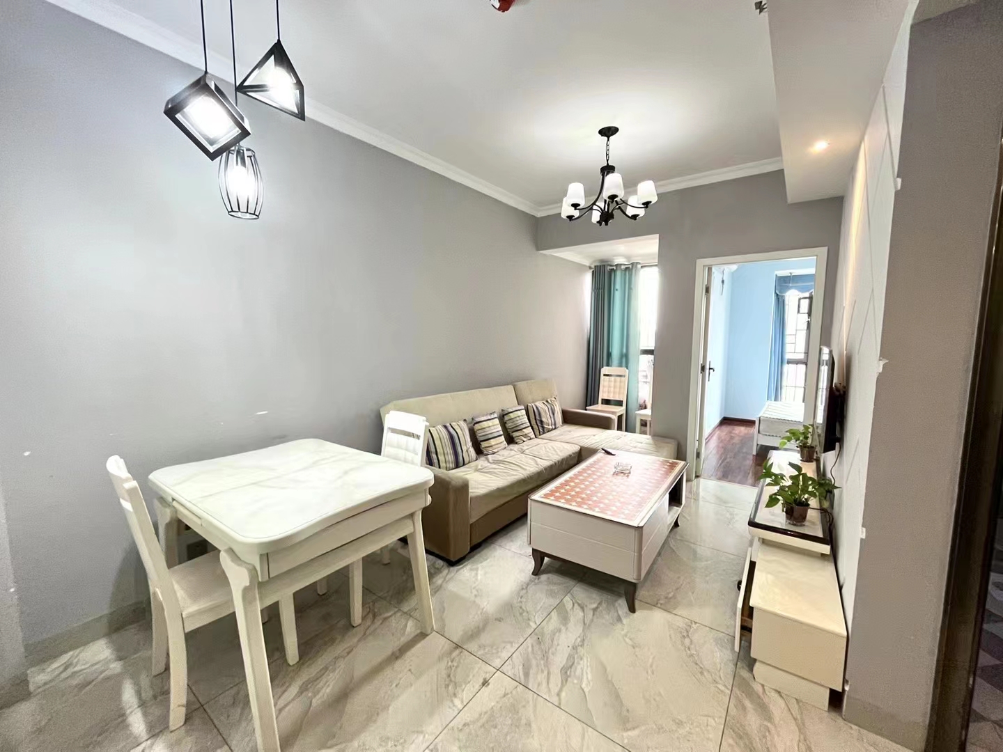 新桂公馆 1室1厅1卫 38.0万 新桂公馆 1室1厅1卫 38.0万室内图