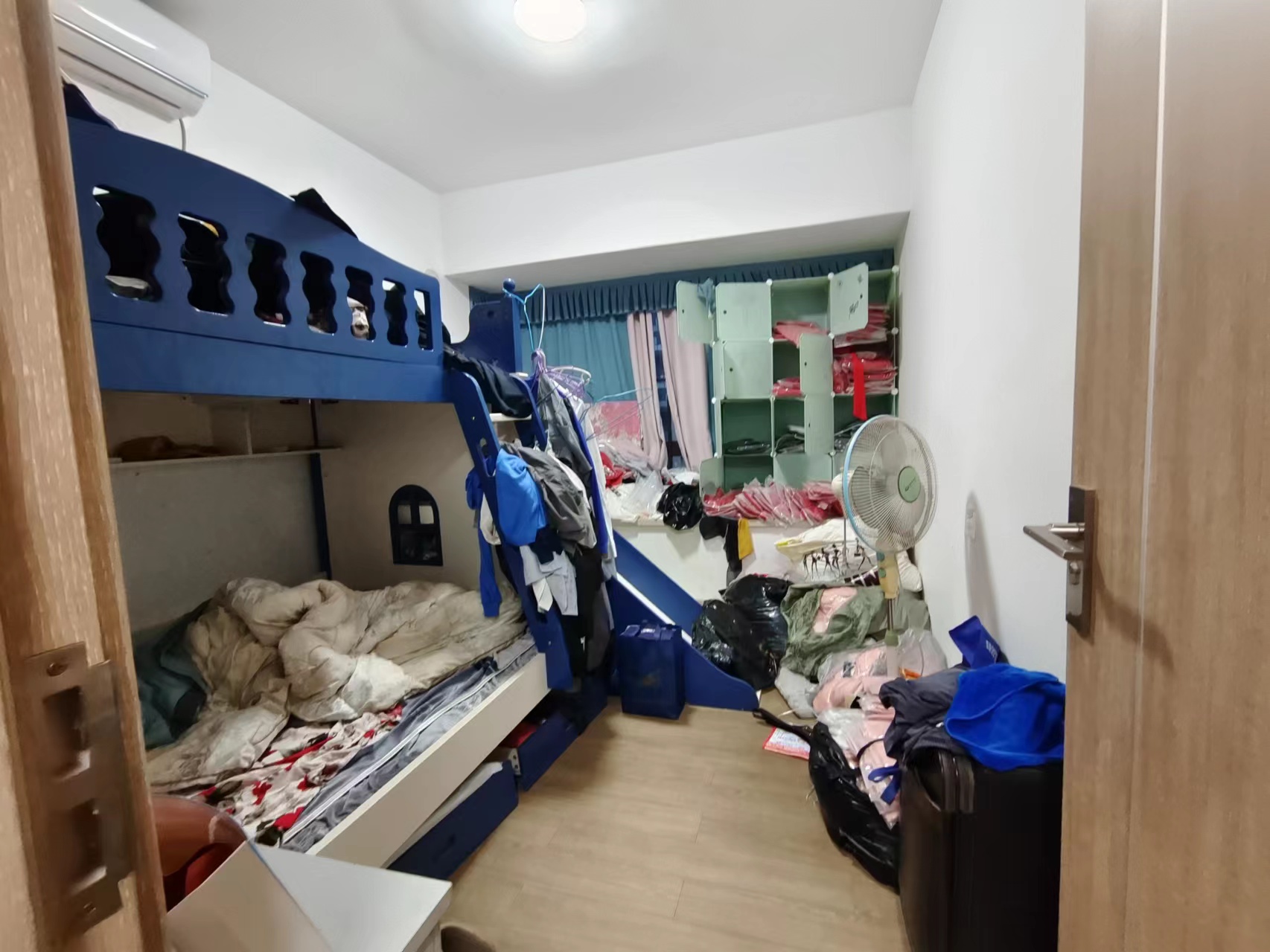 蓝溪谷  3室2厅2卫   69.80万室内图