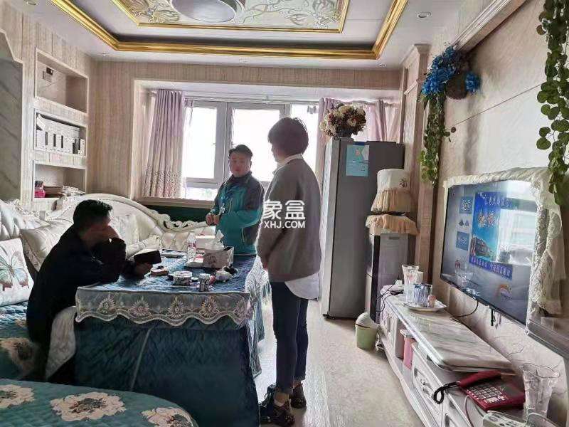 金融城二期(金融派公寓)  1室1厅1卫   3500.00元/月室内图