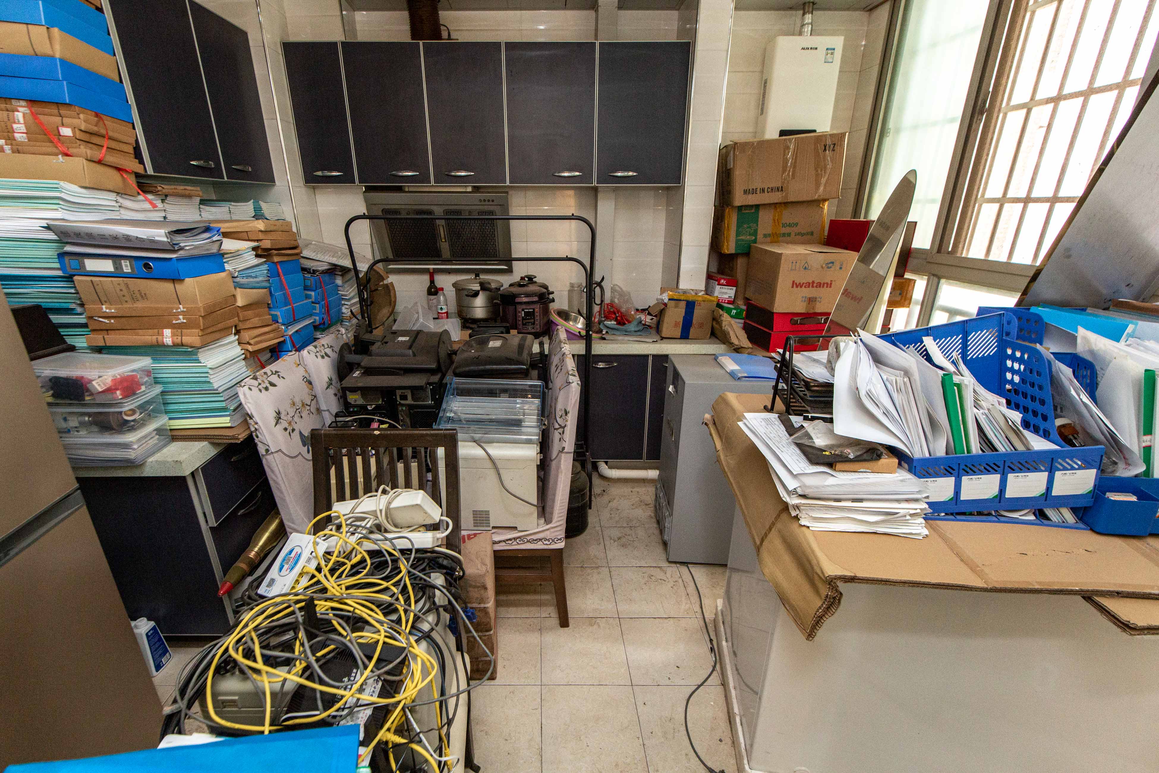 白沙湾嘉园  5室2厅1卫    130.0万厨房