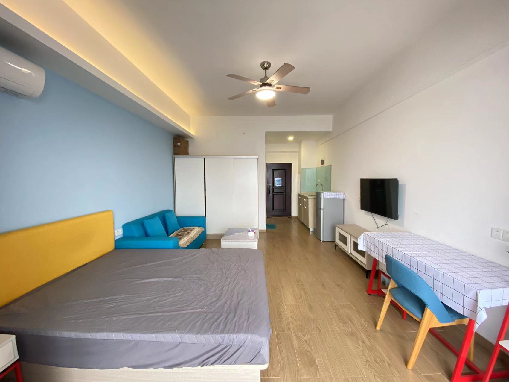 中泰财富湘江 1室1厅1卫 26.0万 中泰财富湘江 1室1厅1卫 26.0万室内图