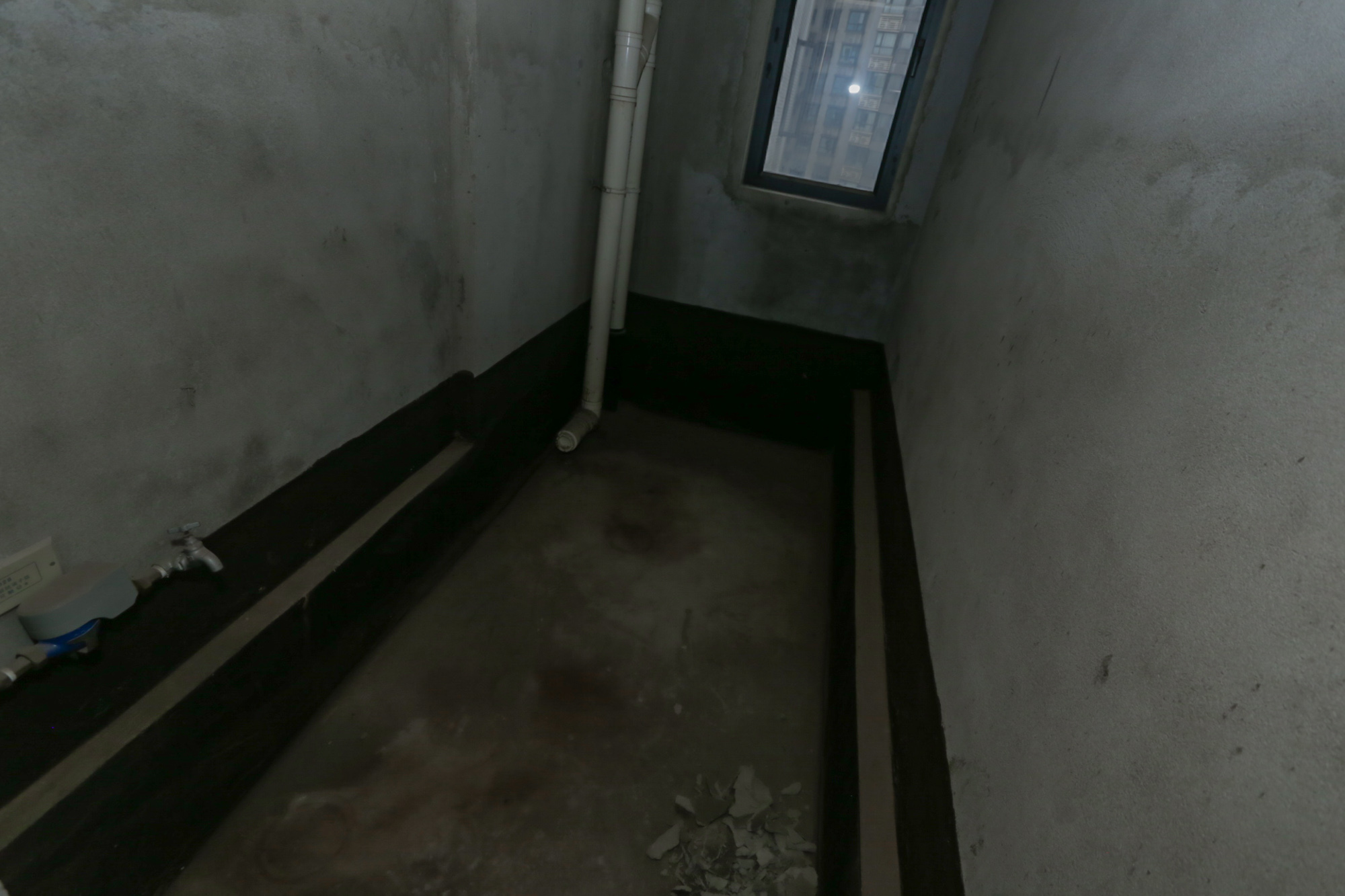 莱茵城  3室2厅2卫    135.0万卫生间