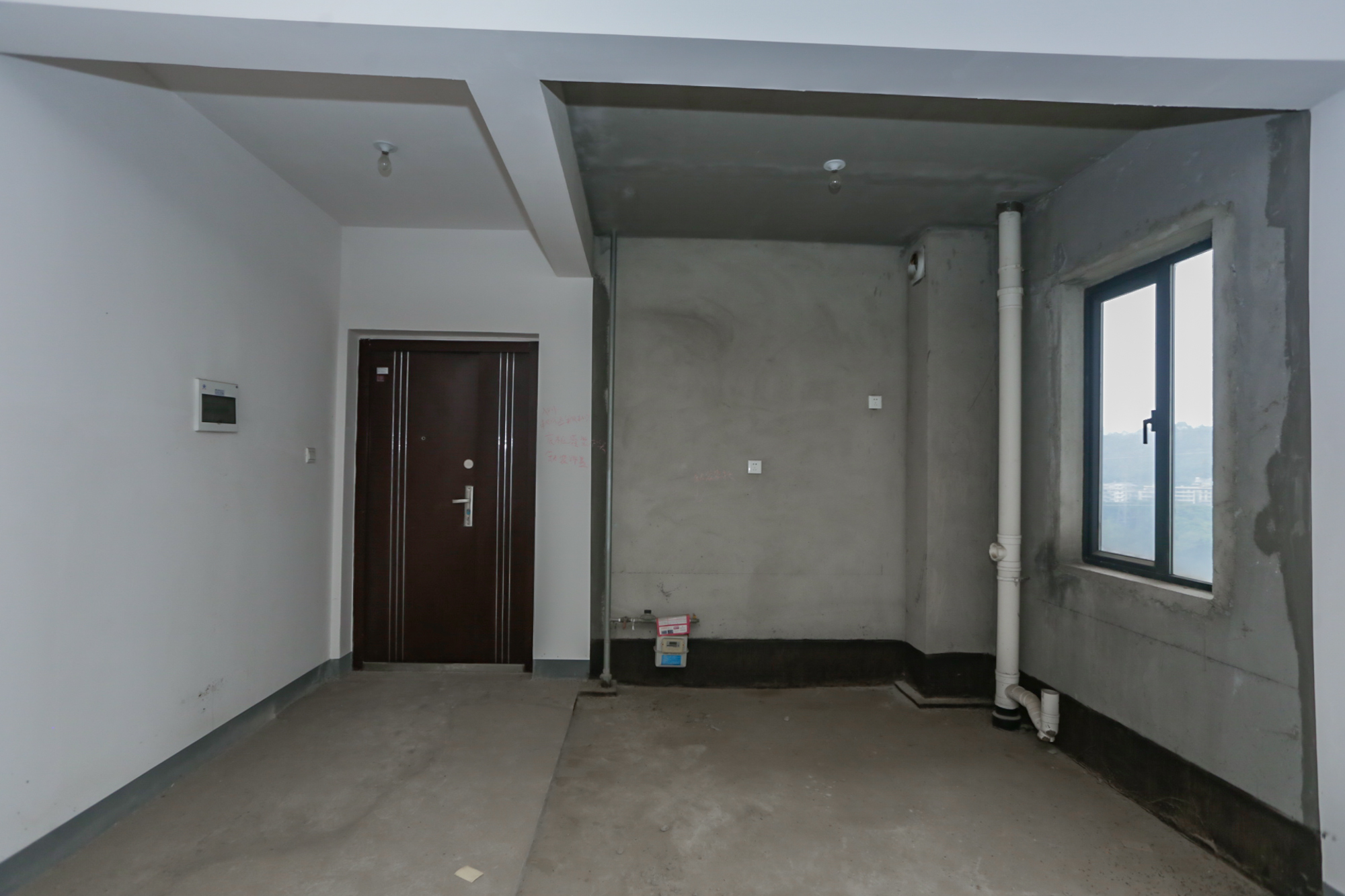 莱茵城  3室2厅2卫    135.0万厨房