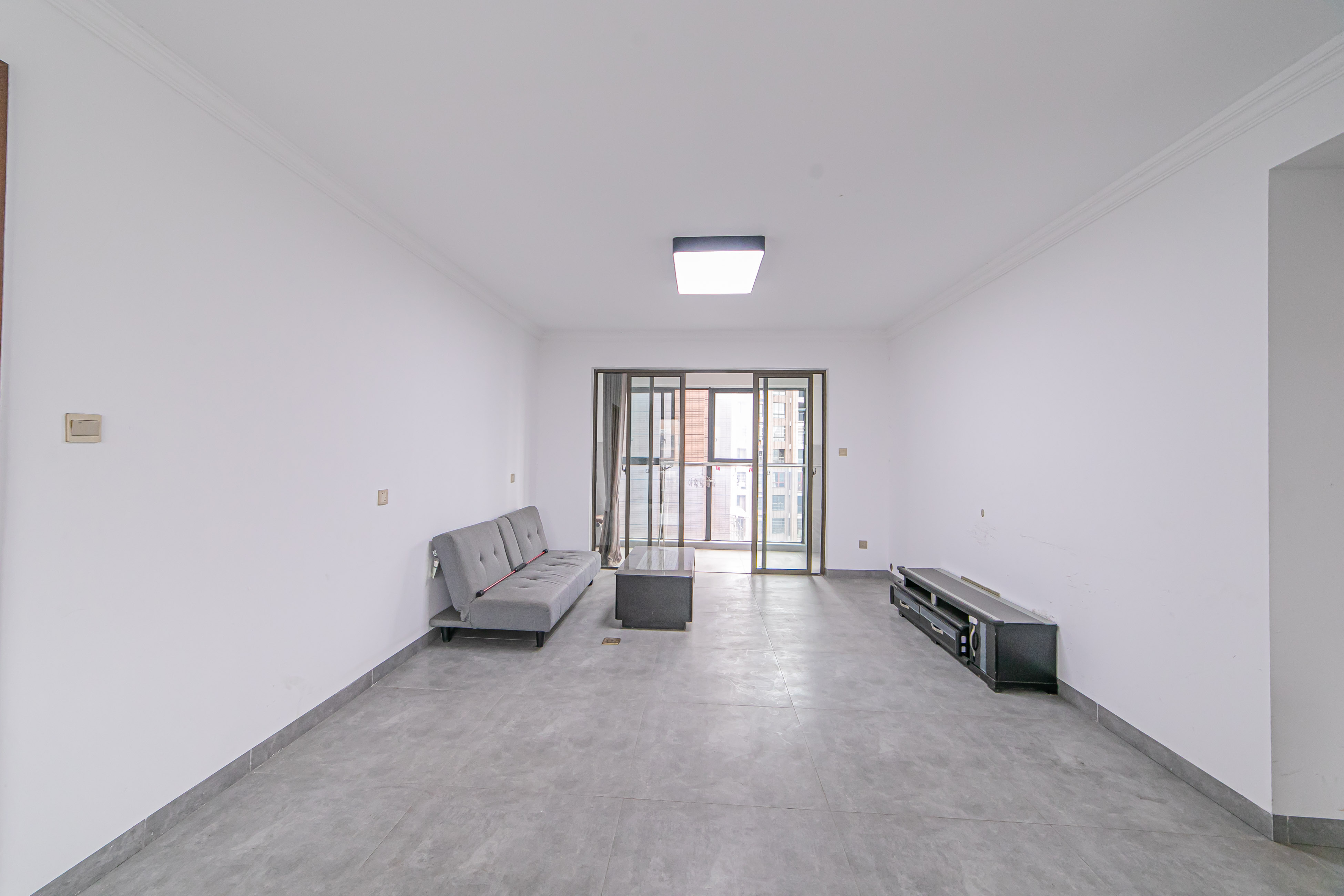 家和院 4室2厅2卫 123.0万 家和院 4室2厅2卫 123.0万客厅