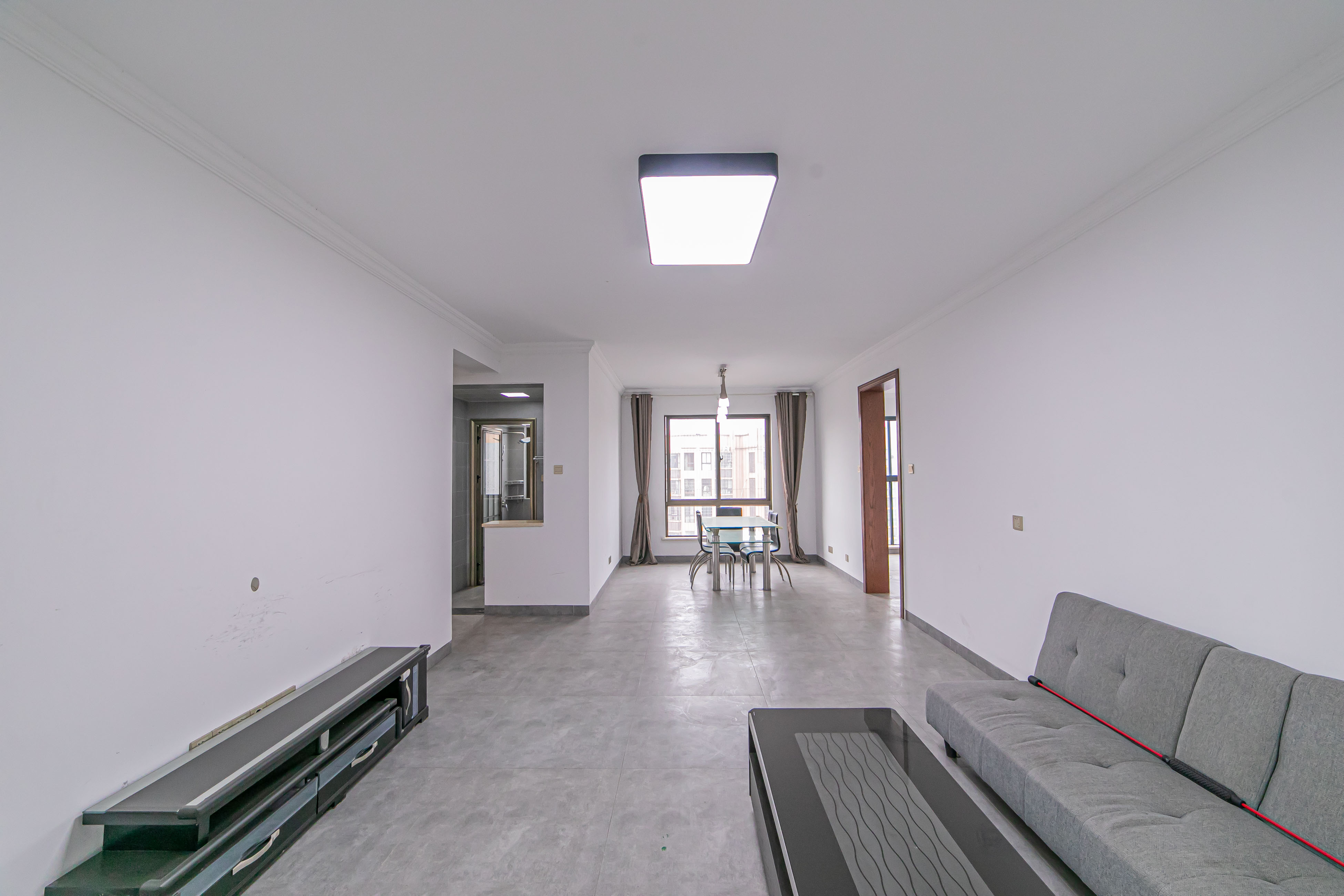 家和院 4室2厅2卫 123.0万 家和院 4室2厅2卫 123.0万客厅