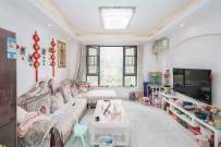 荣盛花语馨苑  3室2厅1卫    72.0万 荣盛花语馨苑  3室2厅1卫    72.0万