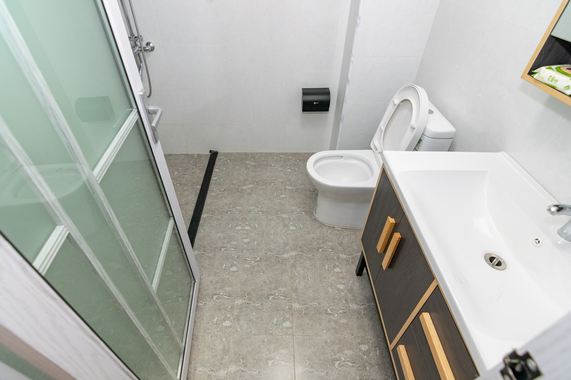 新城国际花都 3室2厅1卫 80.0万 新城国际花都 3室2厅1卫 80.0万卫生间