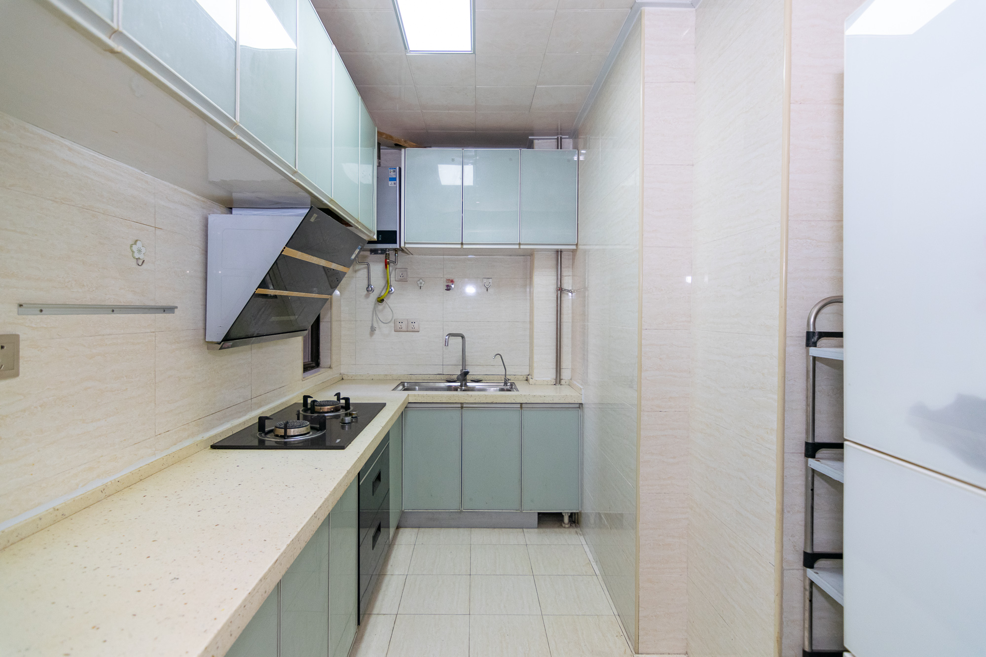 新城国际花都 2室2厅1卫 44.0万 新城国际花都 2室2厅1卫 44.0万厨房